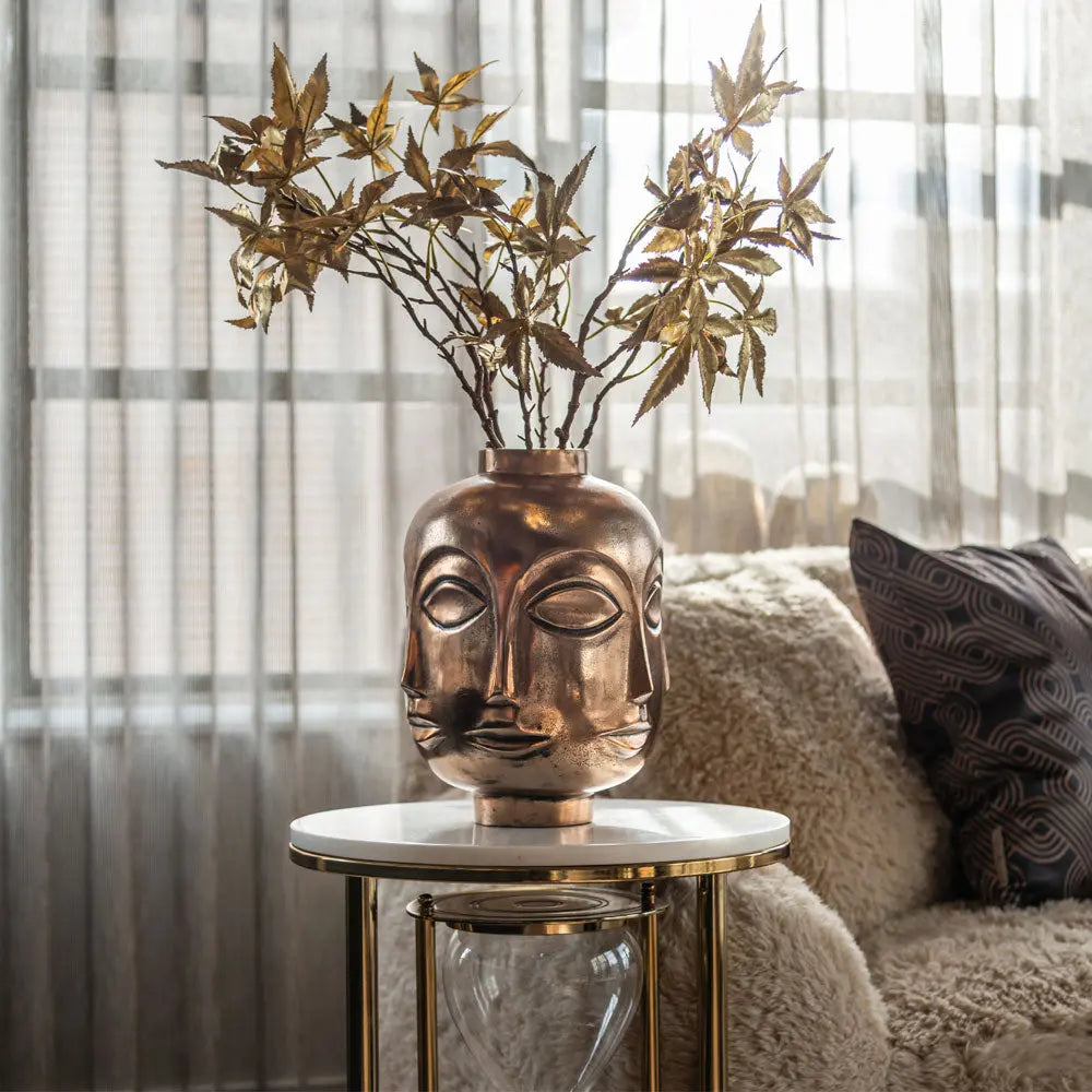 Richmond’s Side Table Tempus