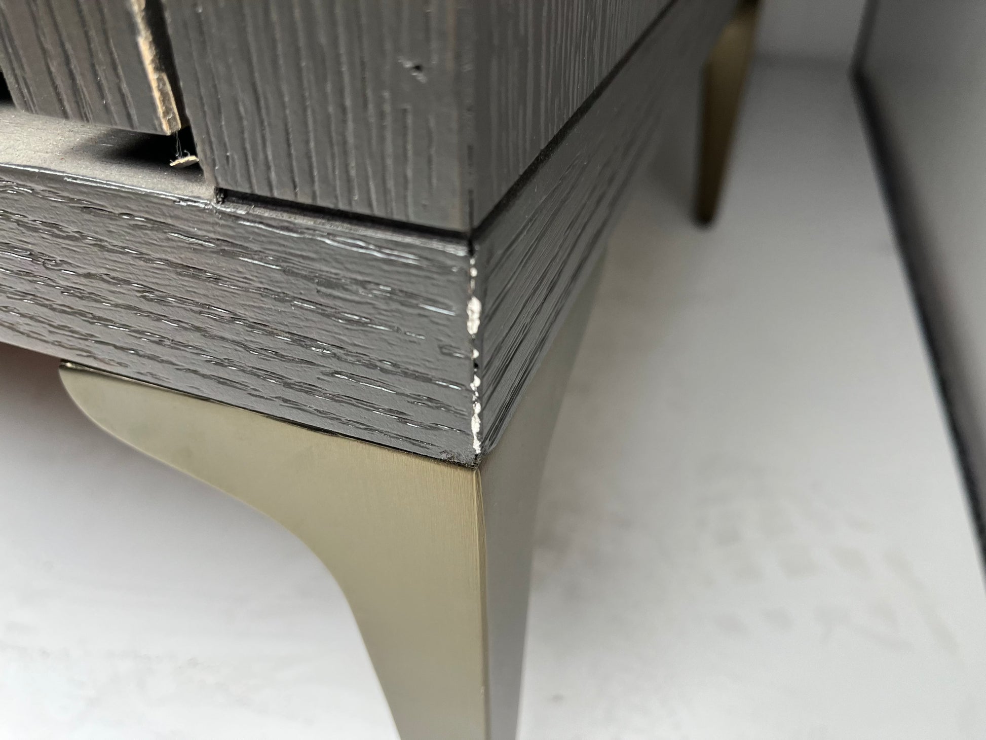 Berkeley Designs Kyoto Media Unit – Grey Oak with Brass Detailing - Outlet  Nicholas John Interiors