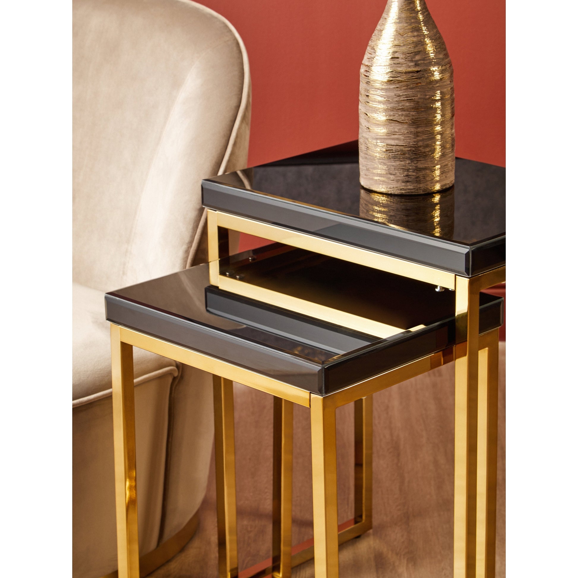 Kenswick Townhouse Set Of 2 Nesting Tables  Nicholas John Interiors