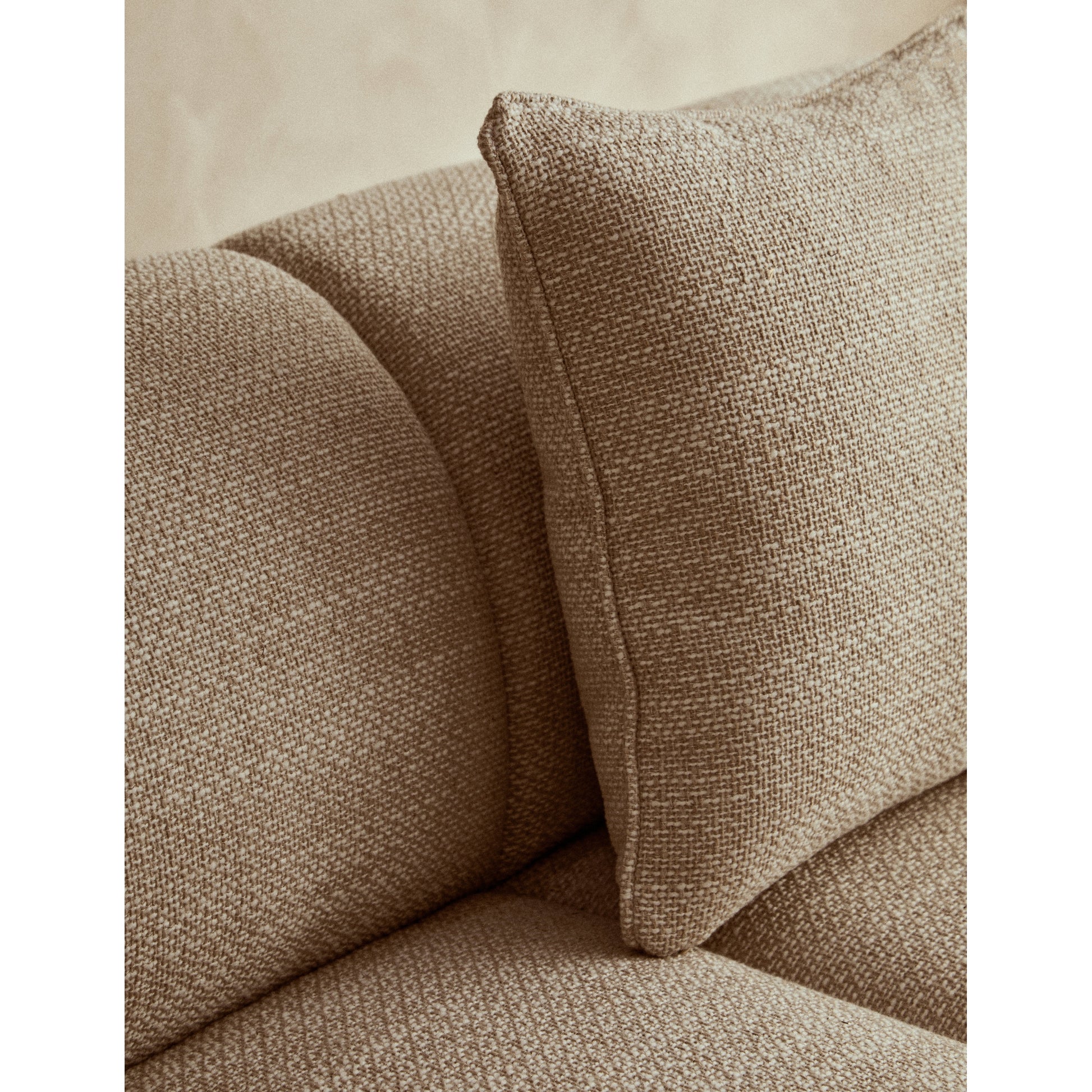 Ordano Cream Linen 3 Seater Curved Sofa  Nicholas John Interiors