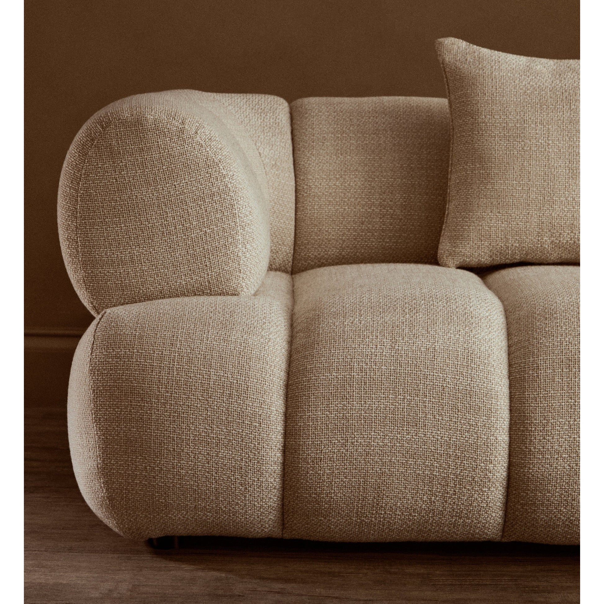 Ordano Cream Linen 3 Seater Curved Sofa  Nicholas John Interiors