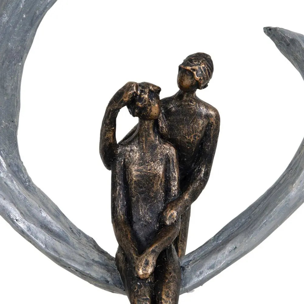 Love Sculpture In Circular Heart