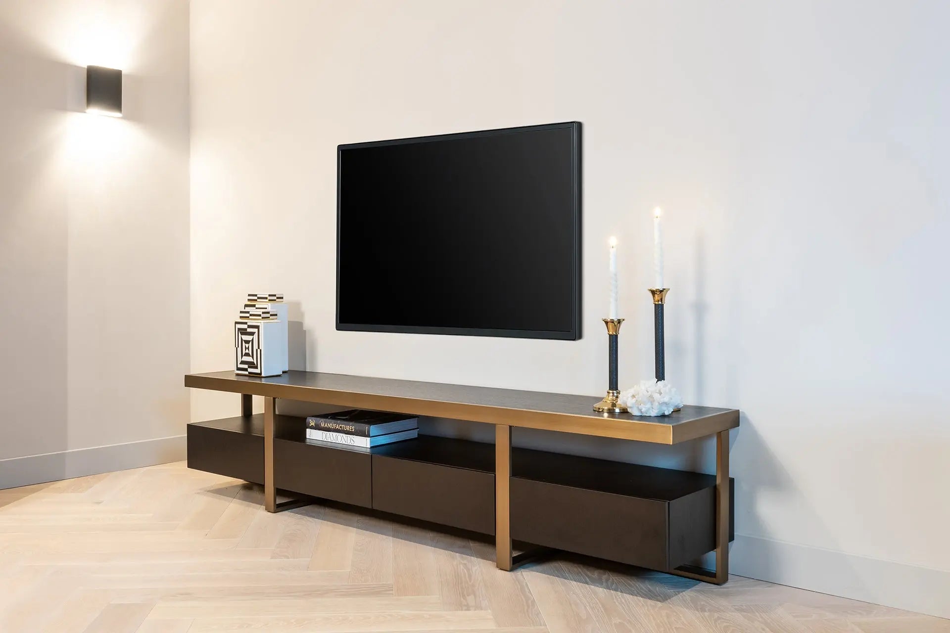 Richmond Interiors Diddley TV Cabinet in Charcoal Media Unit