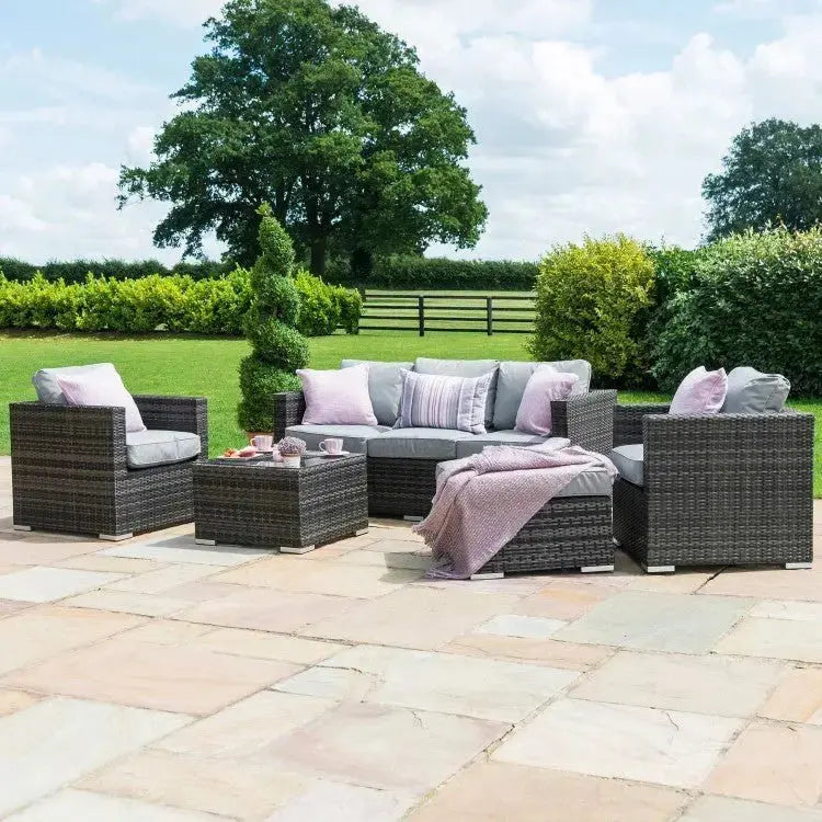 Luxury-Outdoor-Lounge-Sets-Garden-Relaxation-in-Style Nicholas John Interiors