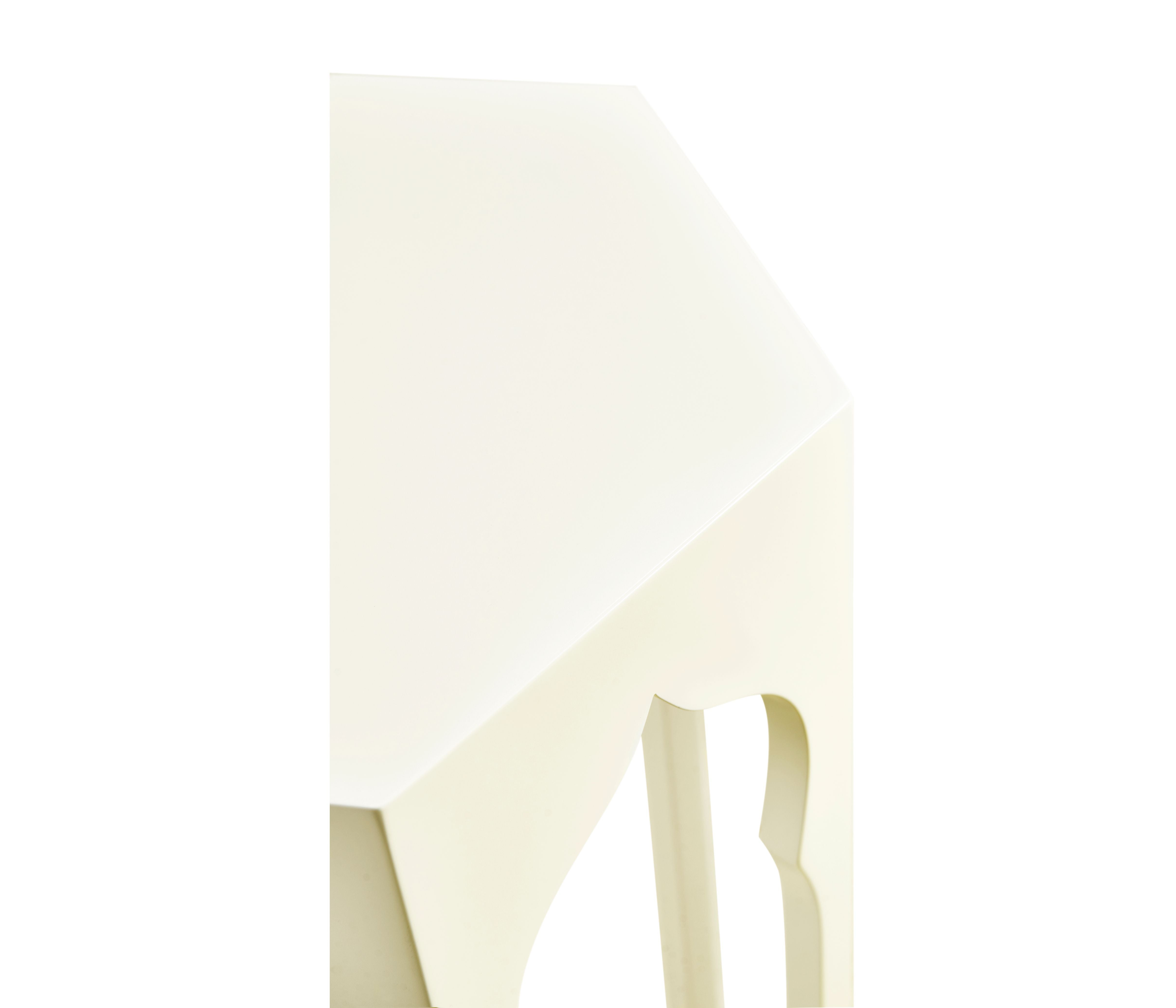 Jonathan Charles Hexagon Lamp Table (Snow White)