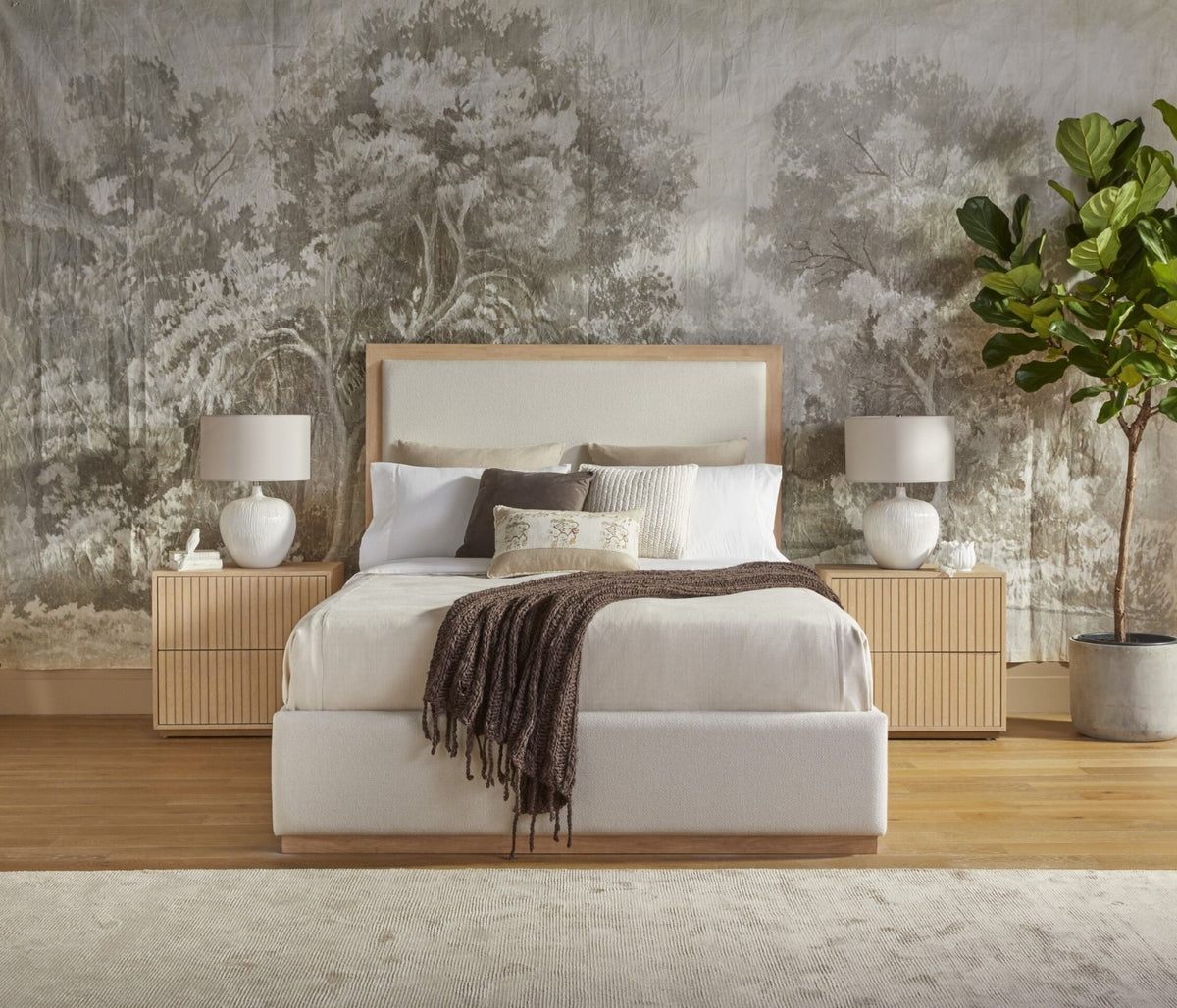 Hooker Furniture Academia Upholstered Super King Bed