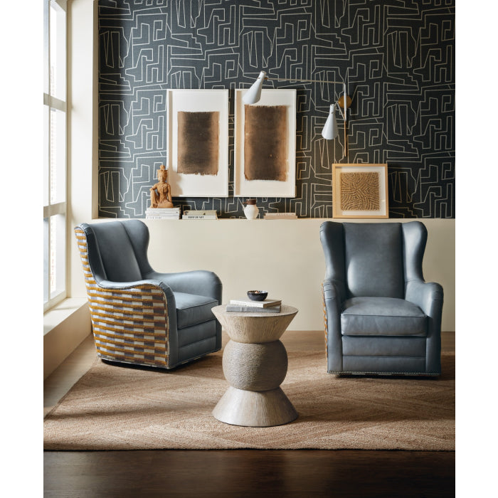 Hooker Furniture Round Robin Accent Table