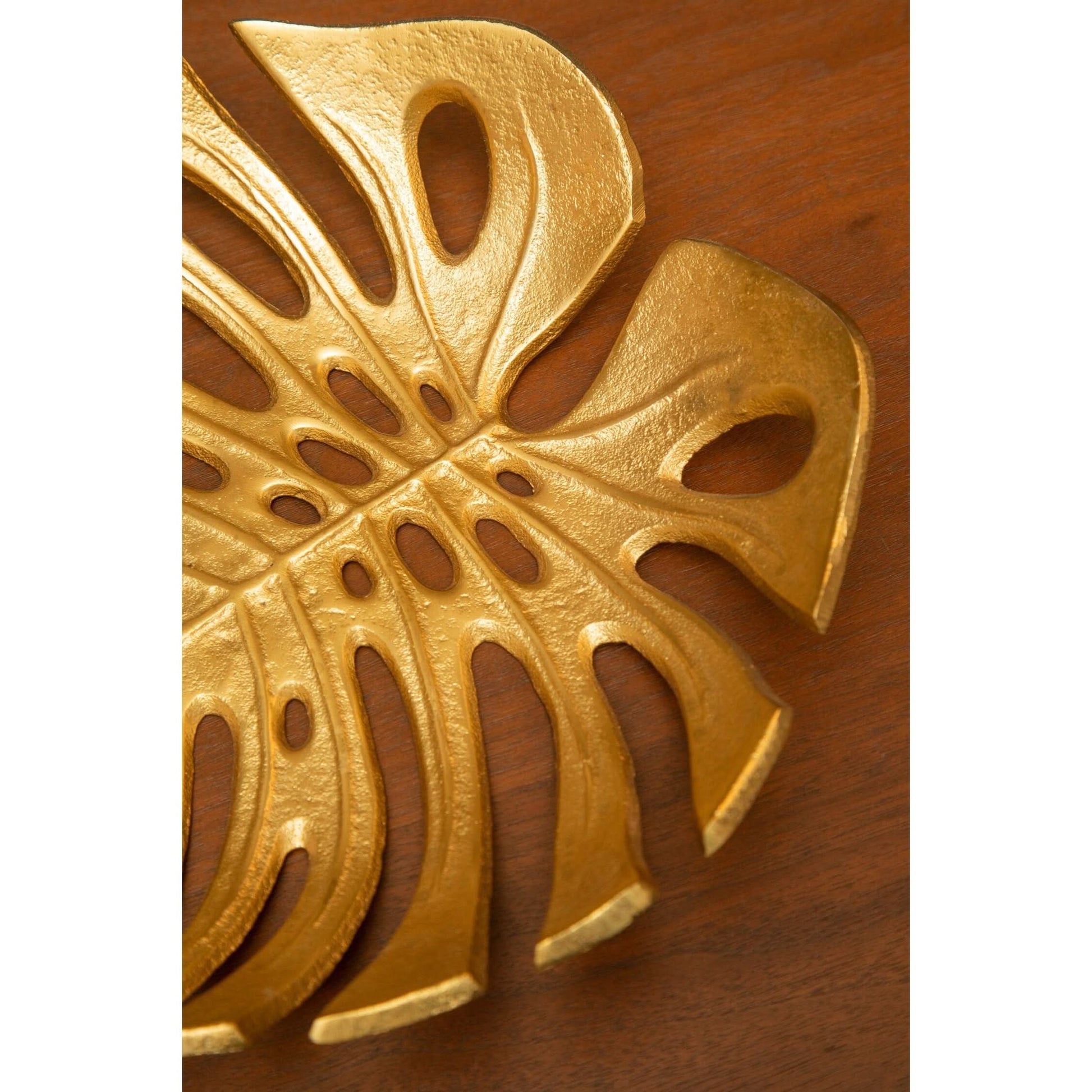 Prato Monstera Large Gold Finish Leaf Dish   Nicholas John Interiors