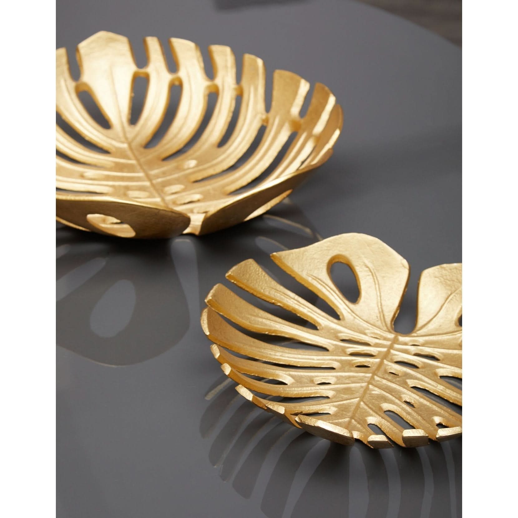 Prato Monstera Large Gold Finish Leaf Dish   Nicholas John Interiors