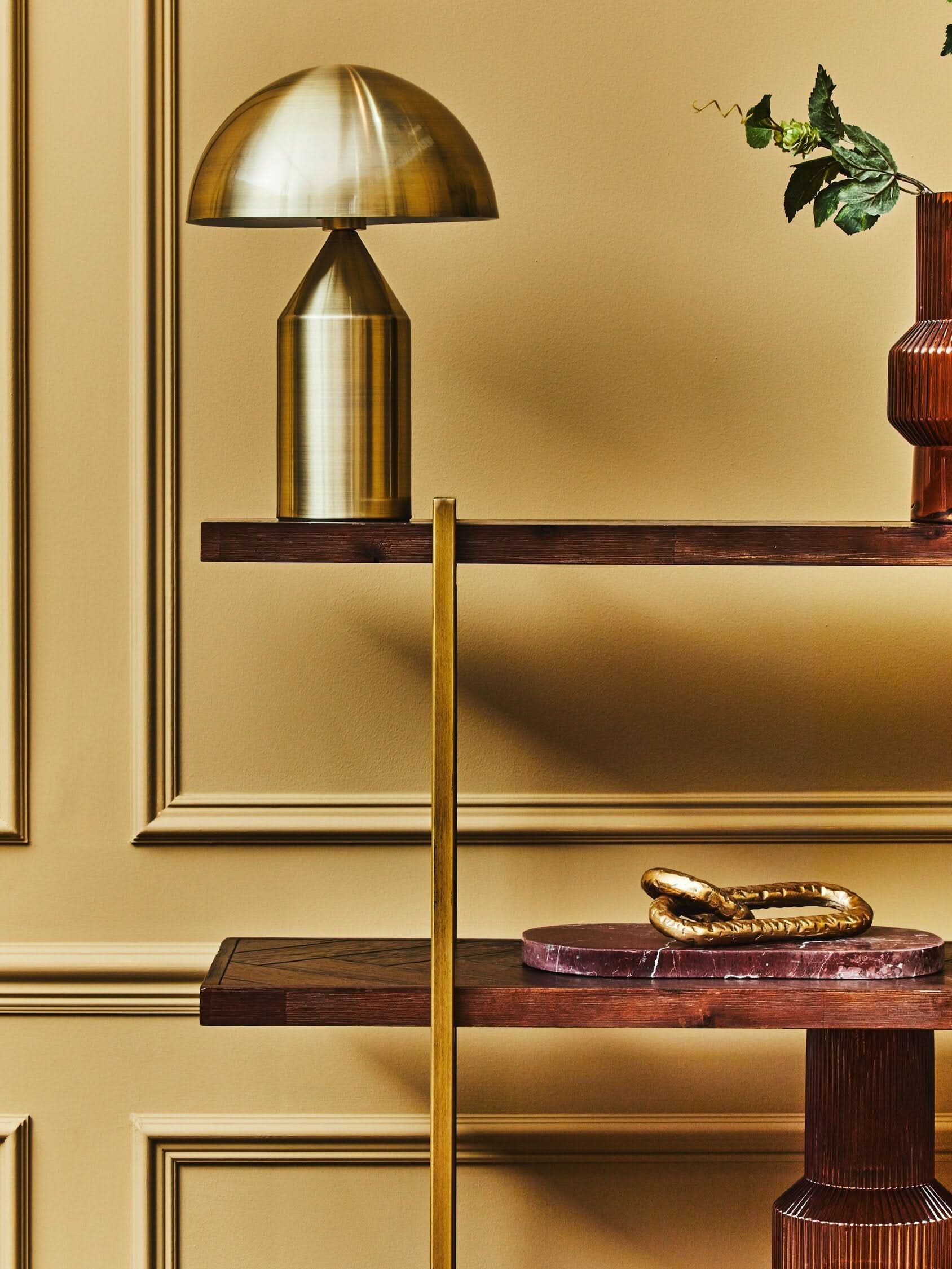 Prato Hammered Gold Chain Sculpture   Nicholas John Interiors