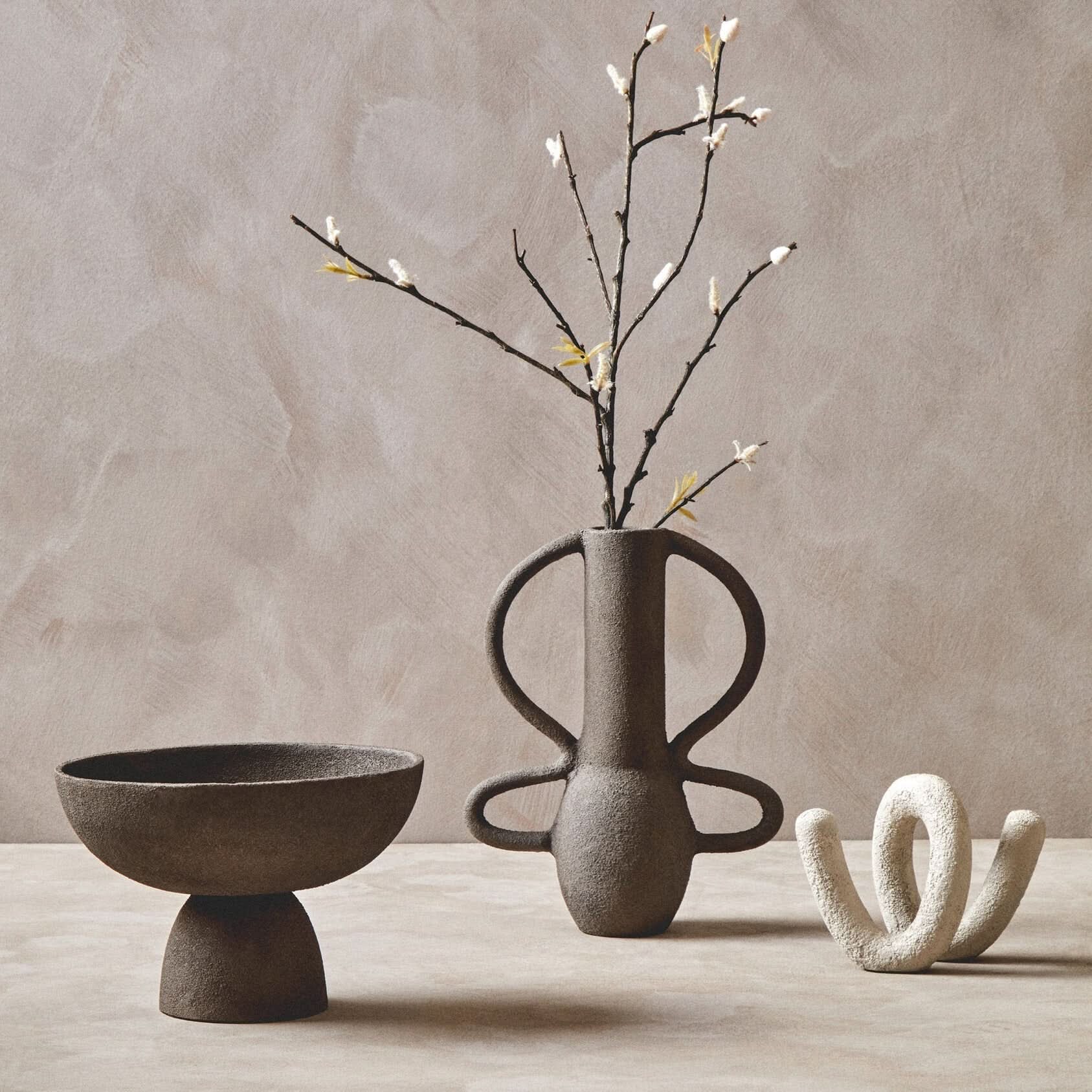 Dunas Small Textured White Loop Sculpture   Nicholas John Interiors