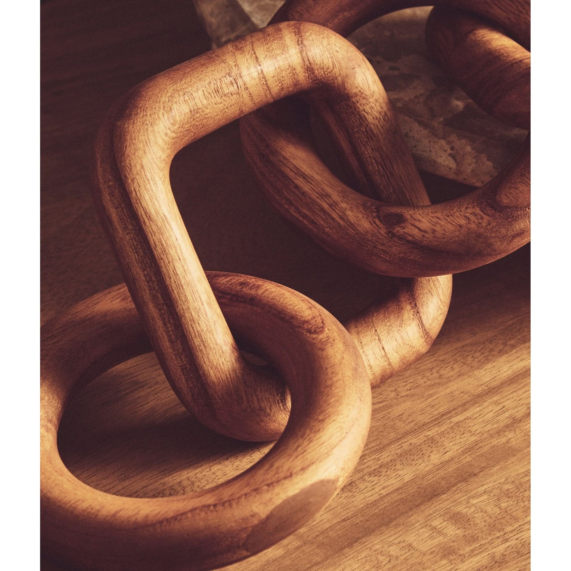 Cato Brown Wood Five Link Table Decor Chain   Nicholas John Interiors