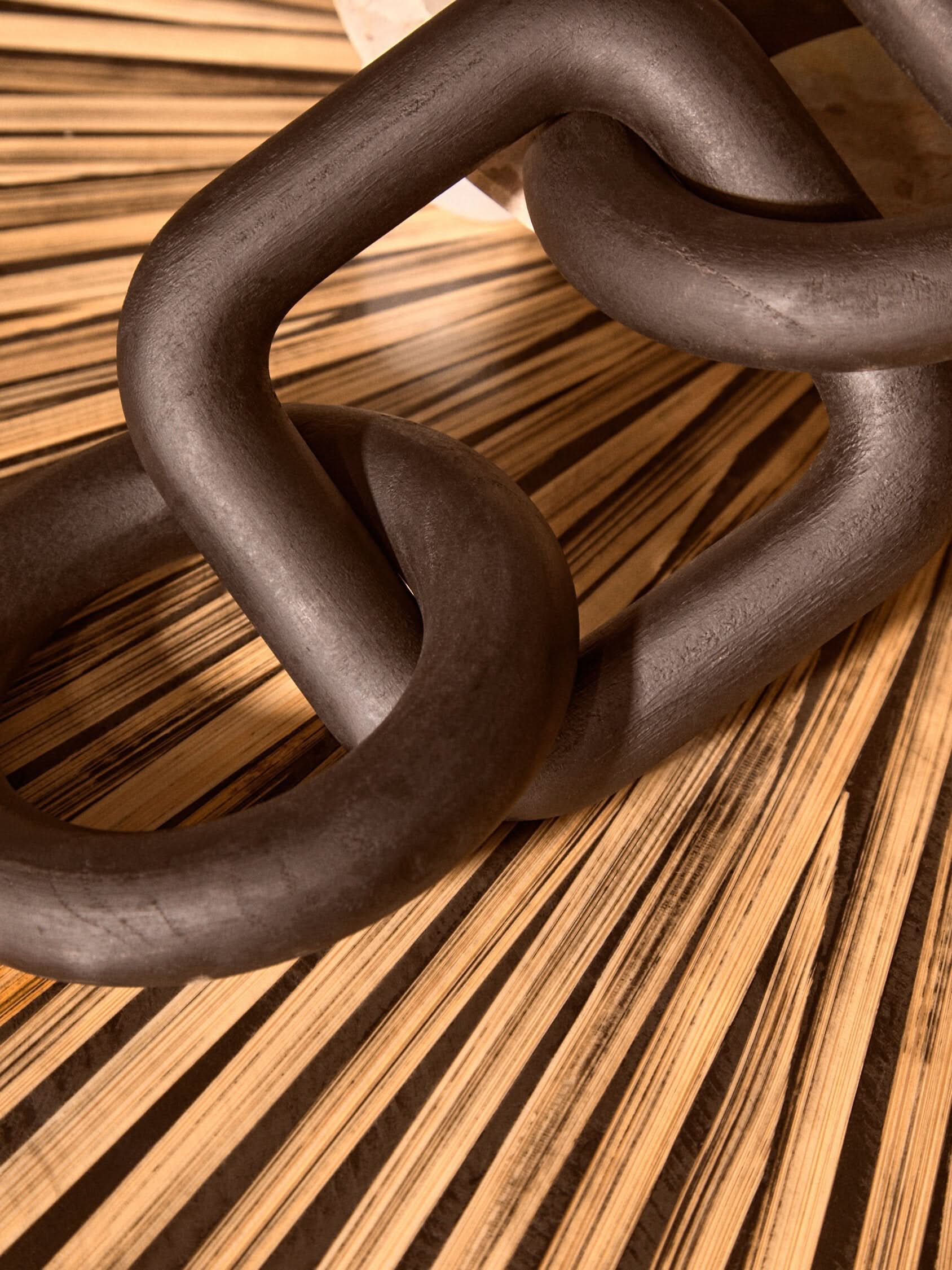 Cato Black Wood Five Link Table Decor Chain   Nicholas John Interiors