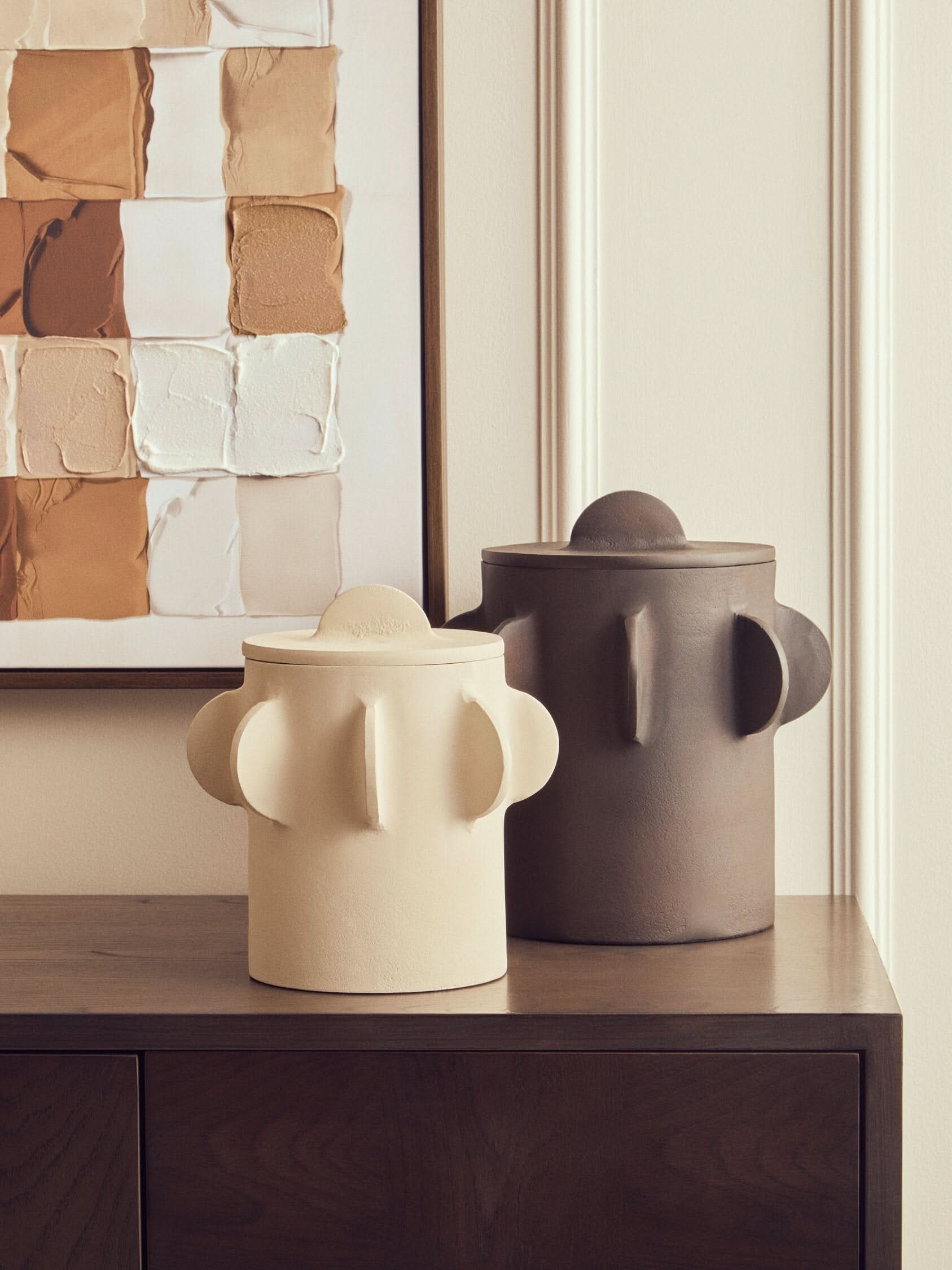 Prato Small Round Textured Cream Box   Nicholas John Interiors