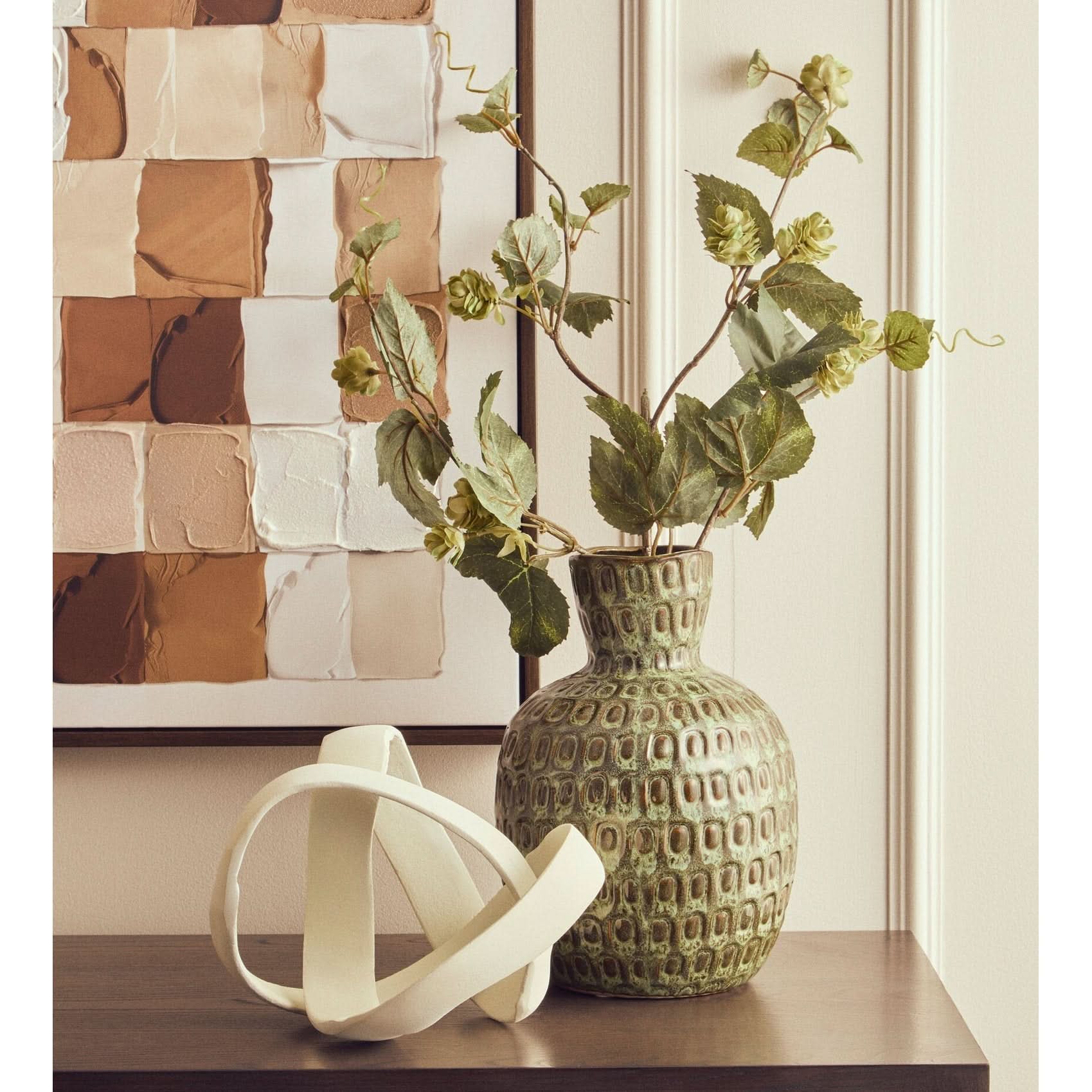 Prato Ivory Finish Knot Sculpture   Nicholas John Interiors