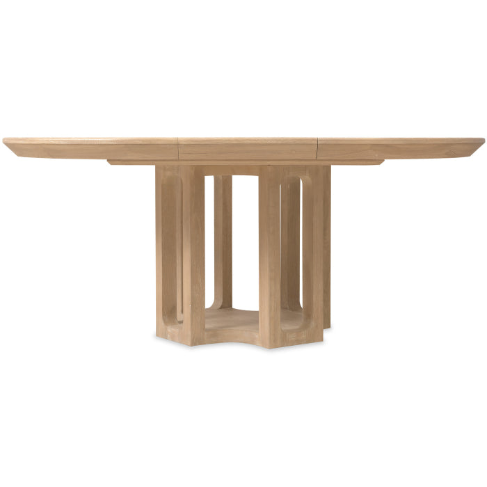 Hooker Furniture Banyon Bay Round Extending Dining Table - 137-183cm