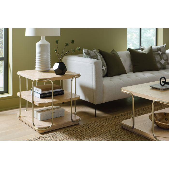 Hooker Furniture Banyon Bay Side Table