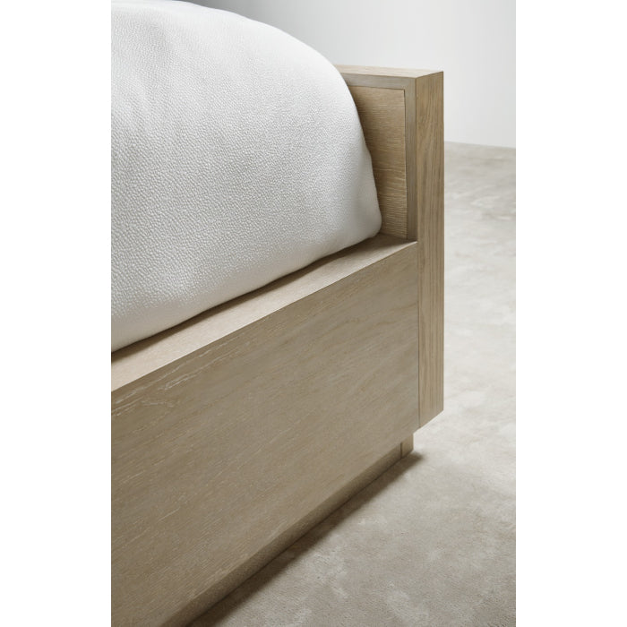Hooker Furniture Cascade King Size Panel Bed