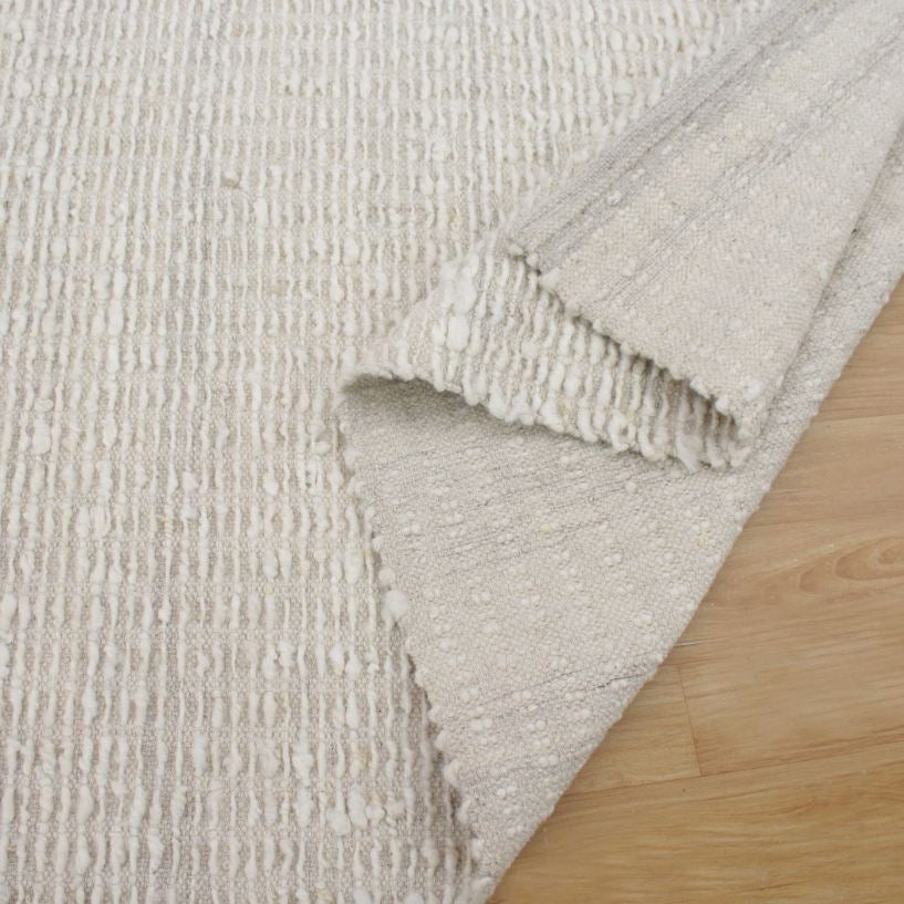 Uttermost Lovelle Rug in Ivory - 183 x 274 cm