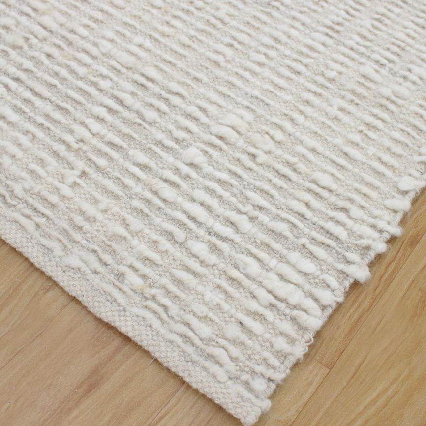 Uttermost Lovelle Rug in Ivory - 183 x 274 cm