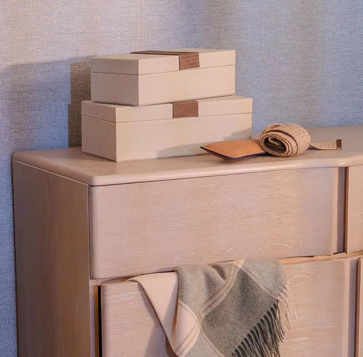Andrea Set of 2 Decorative Box in Cream Faux Shagreen Decorative Items