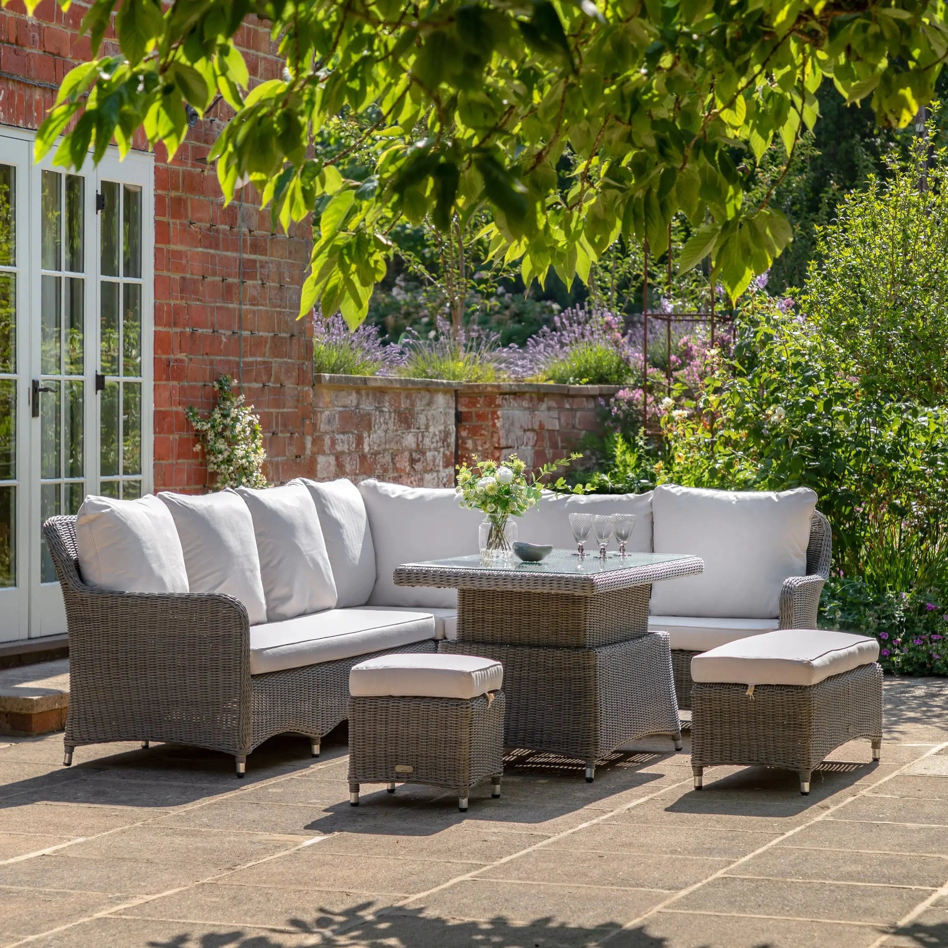 Ashcot Outdoor Corner Dining Set With Rising Table   Nicholas John Interiors