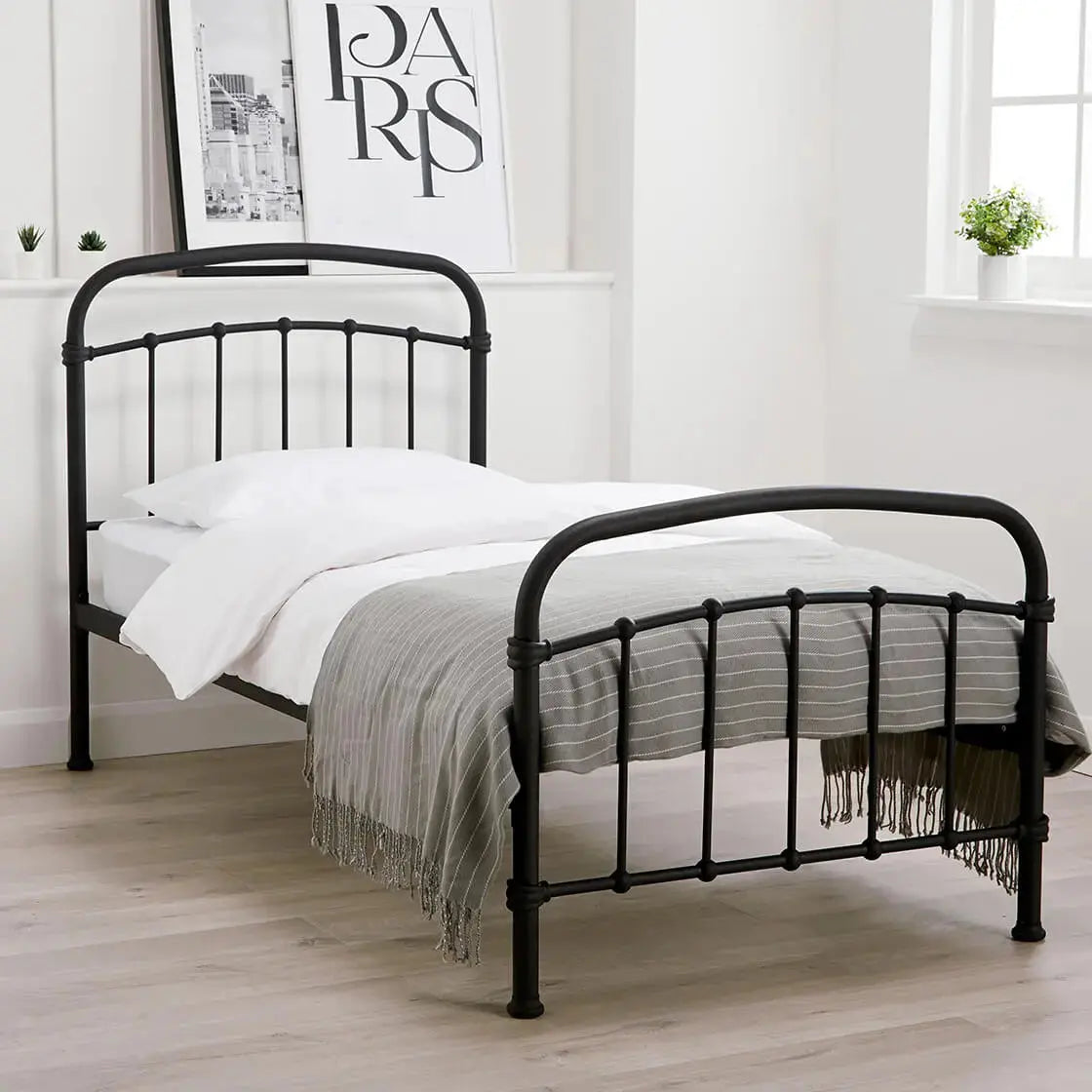 Ashford & Grey Halston Black Bed   Nicholas John Interiors
