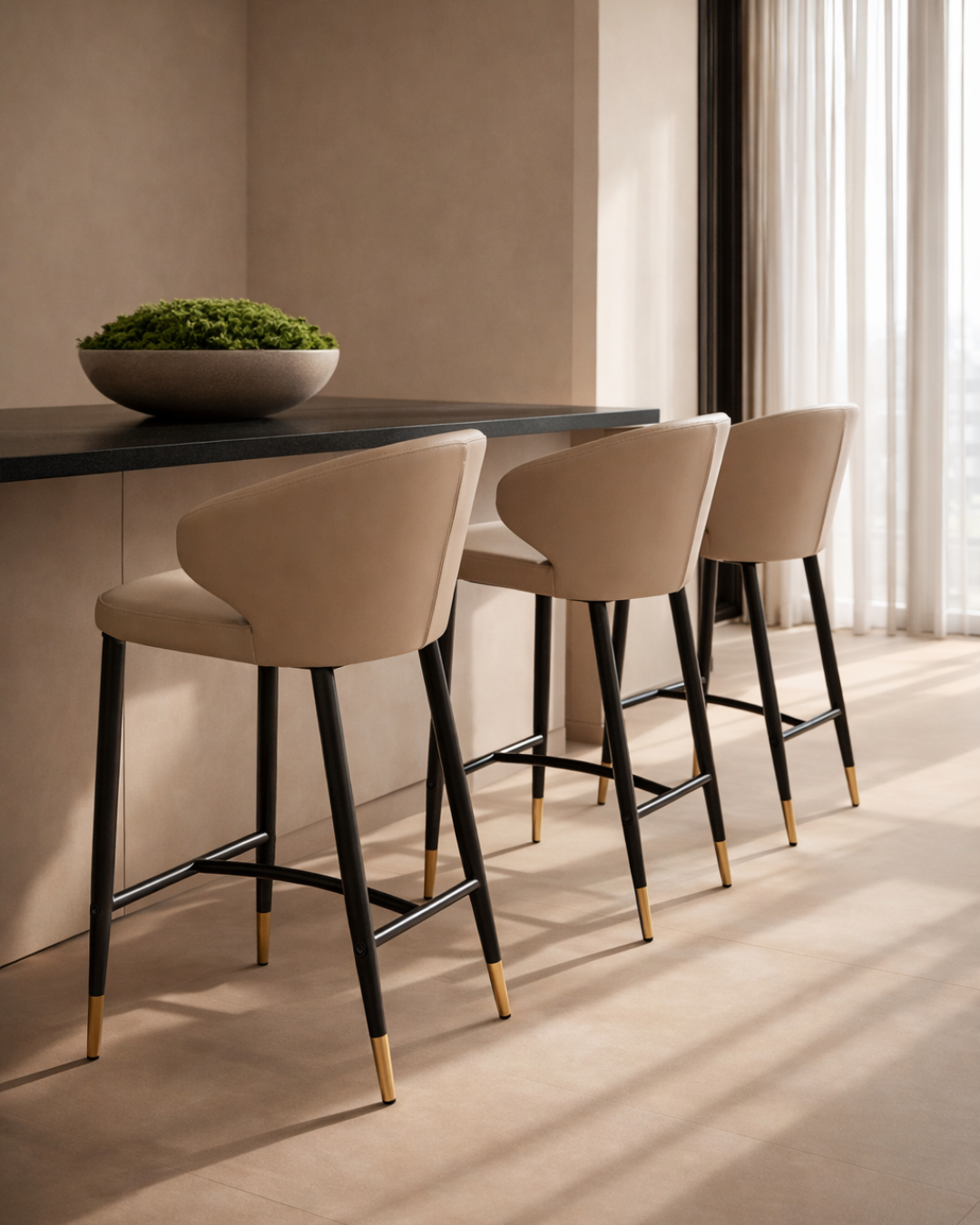 Tommy Franks Bellroy Bar Stool - Buffalo