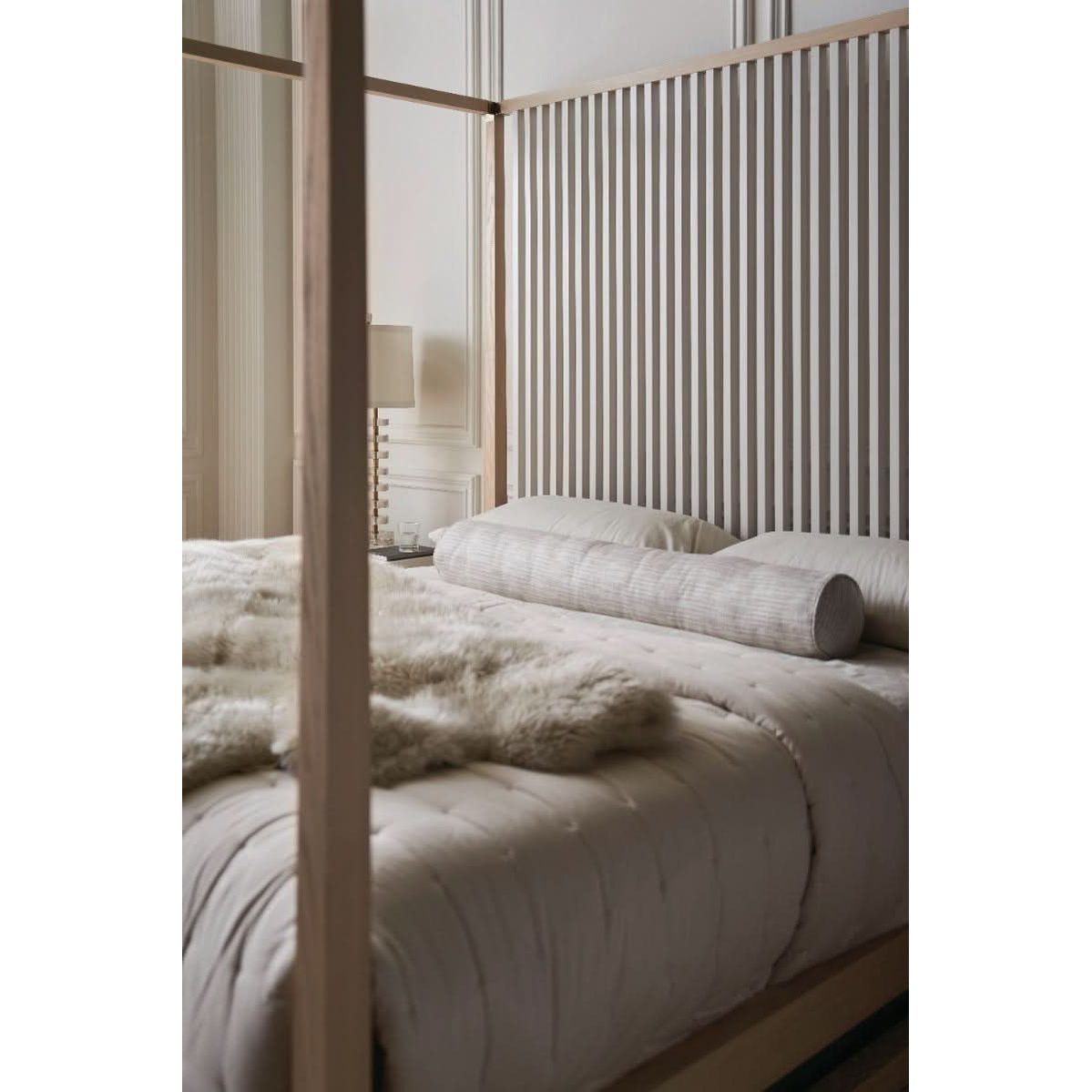 Caracole Pinstripe Light US Queen Size Divan Bed Set   Nicholas John Interiors
