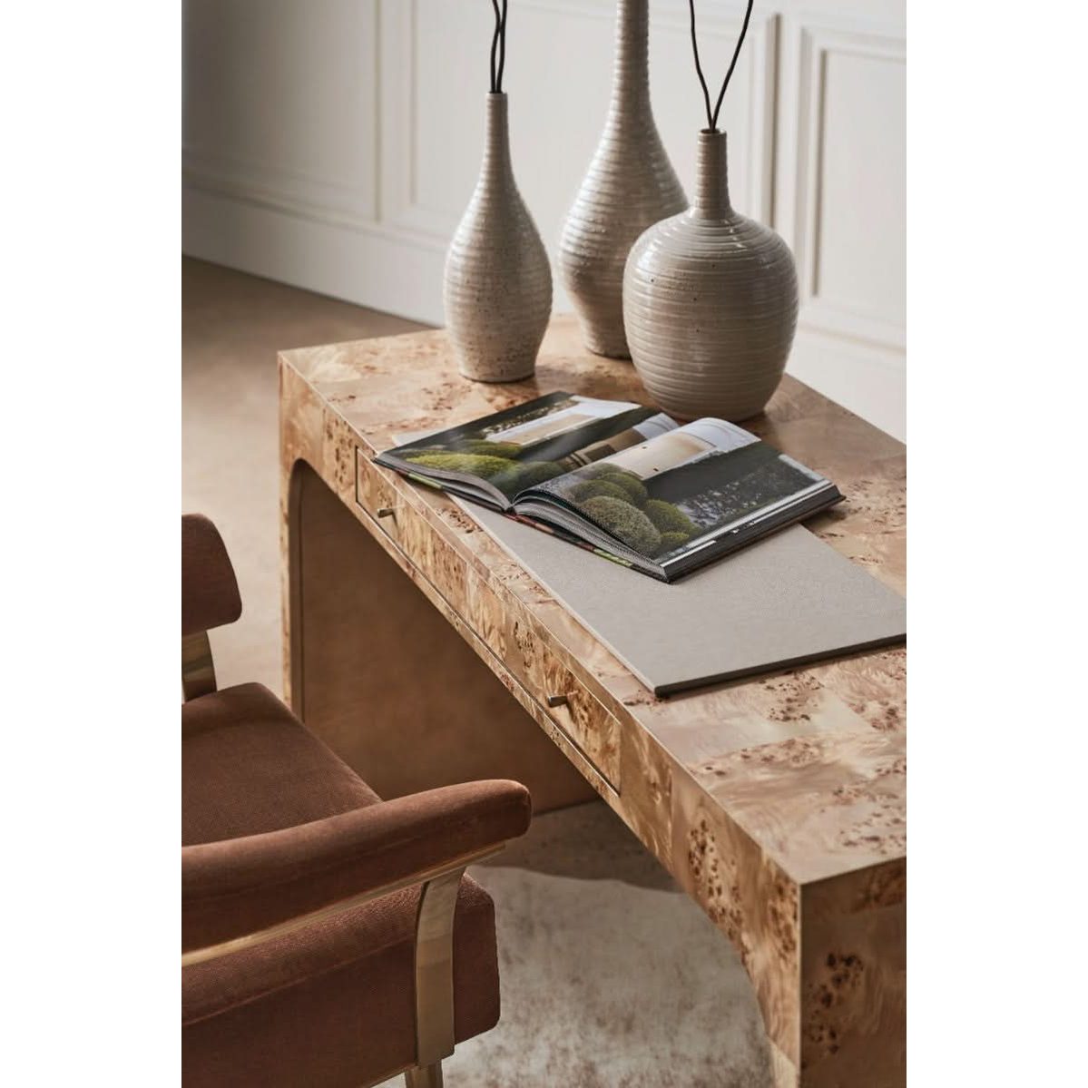 Caracole Burlesque Desk   Nicholas John Interiors