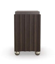 Caracole Column Next To You   Nicholas John Interiors