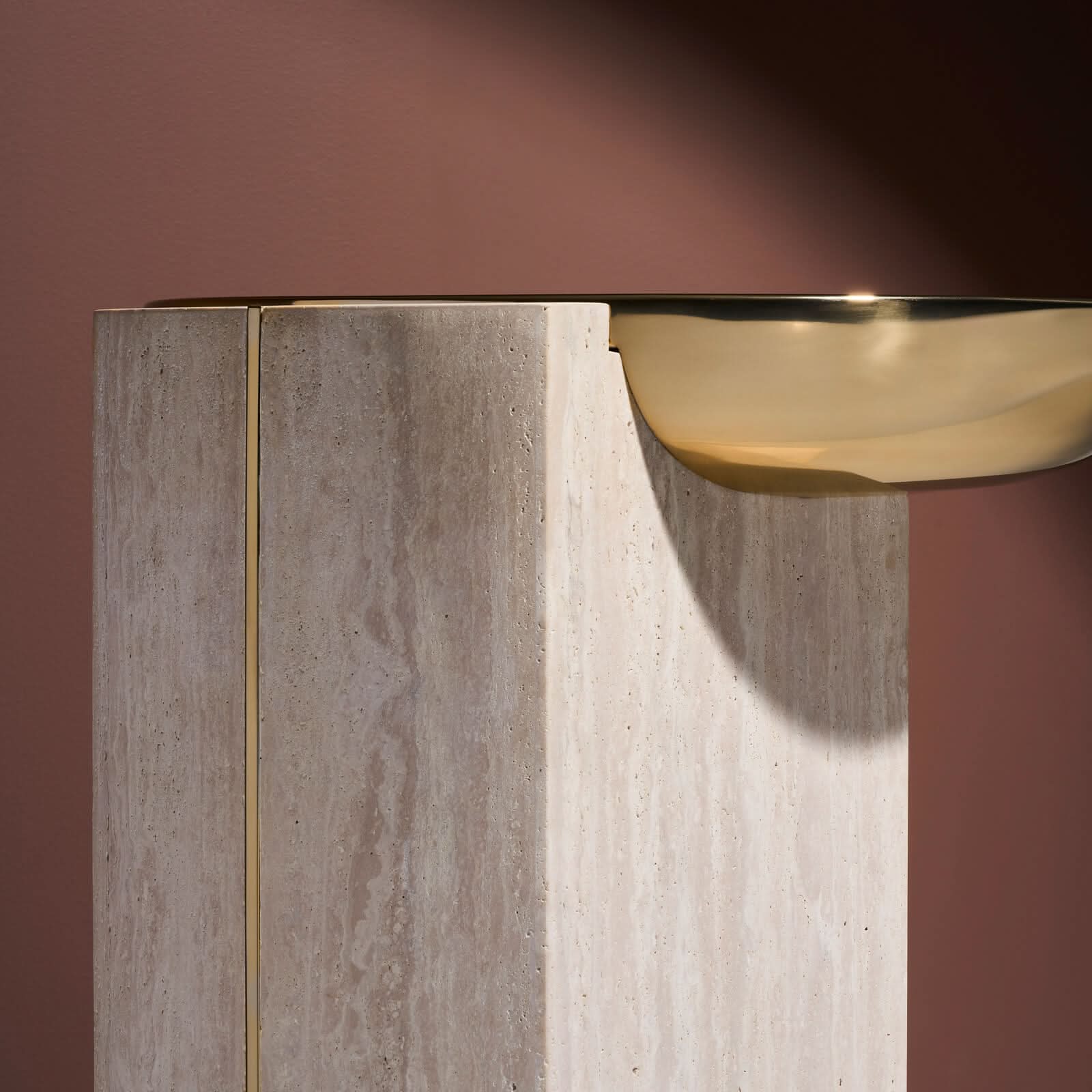 Caracole Overlap Round Side Table in Light   Nicholas John Interiors