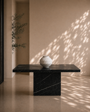 Tommy Franks Noche Dining Table   Nicholas John Interiors