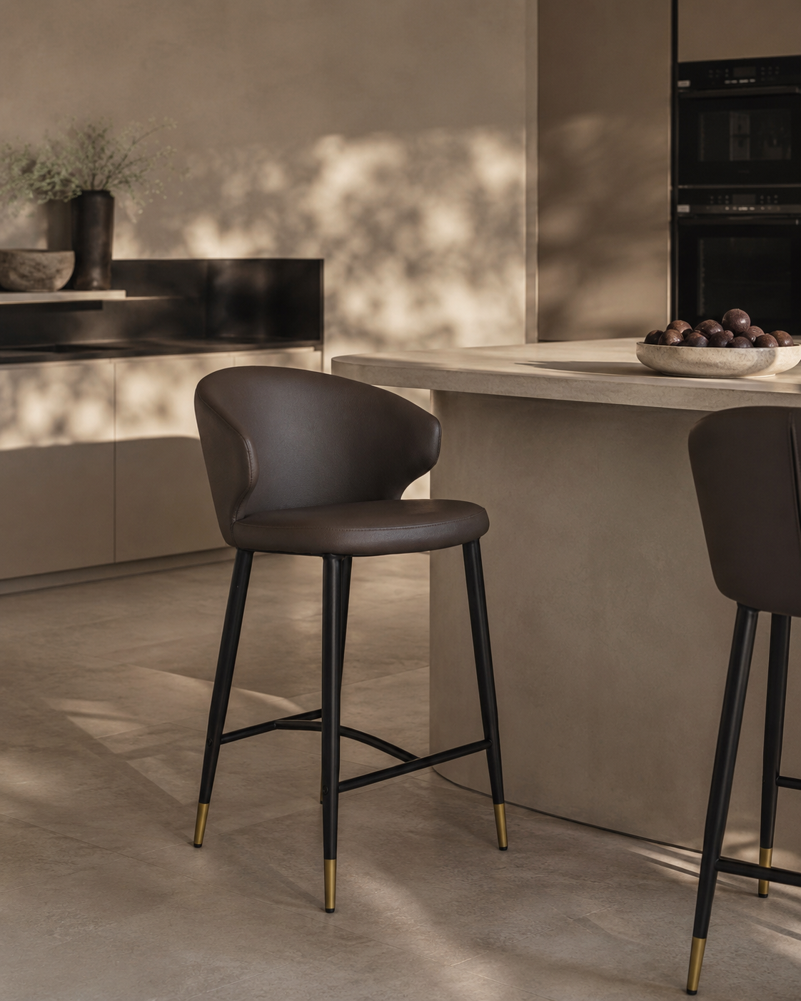 Tommy Franks Bellroy Bar Stool - Espresso   Nicholas John Interiors