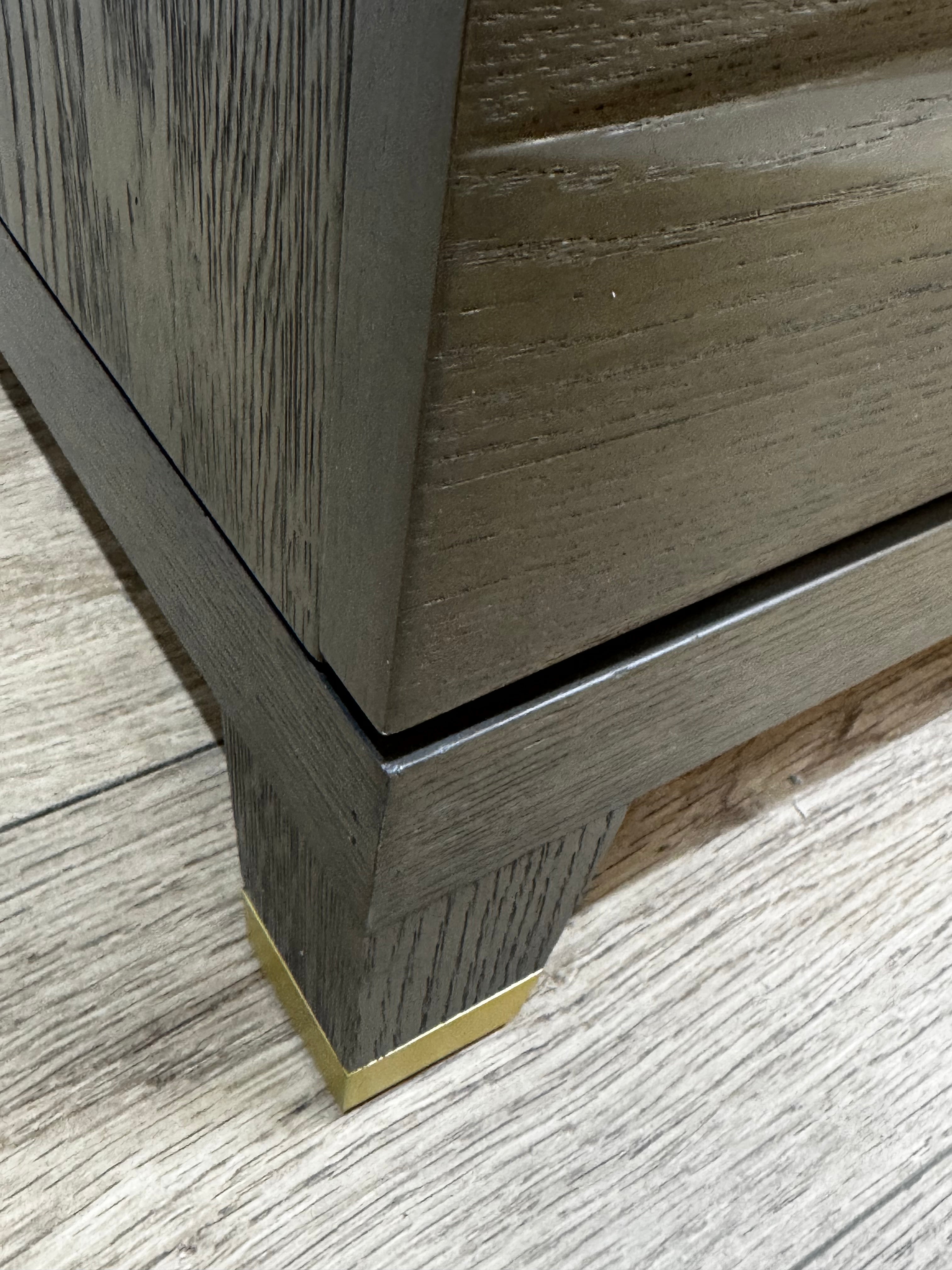 Berkeley Designs Cassis Grey Taupe Oak 4 Door Sideboard - OUTLET