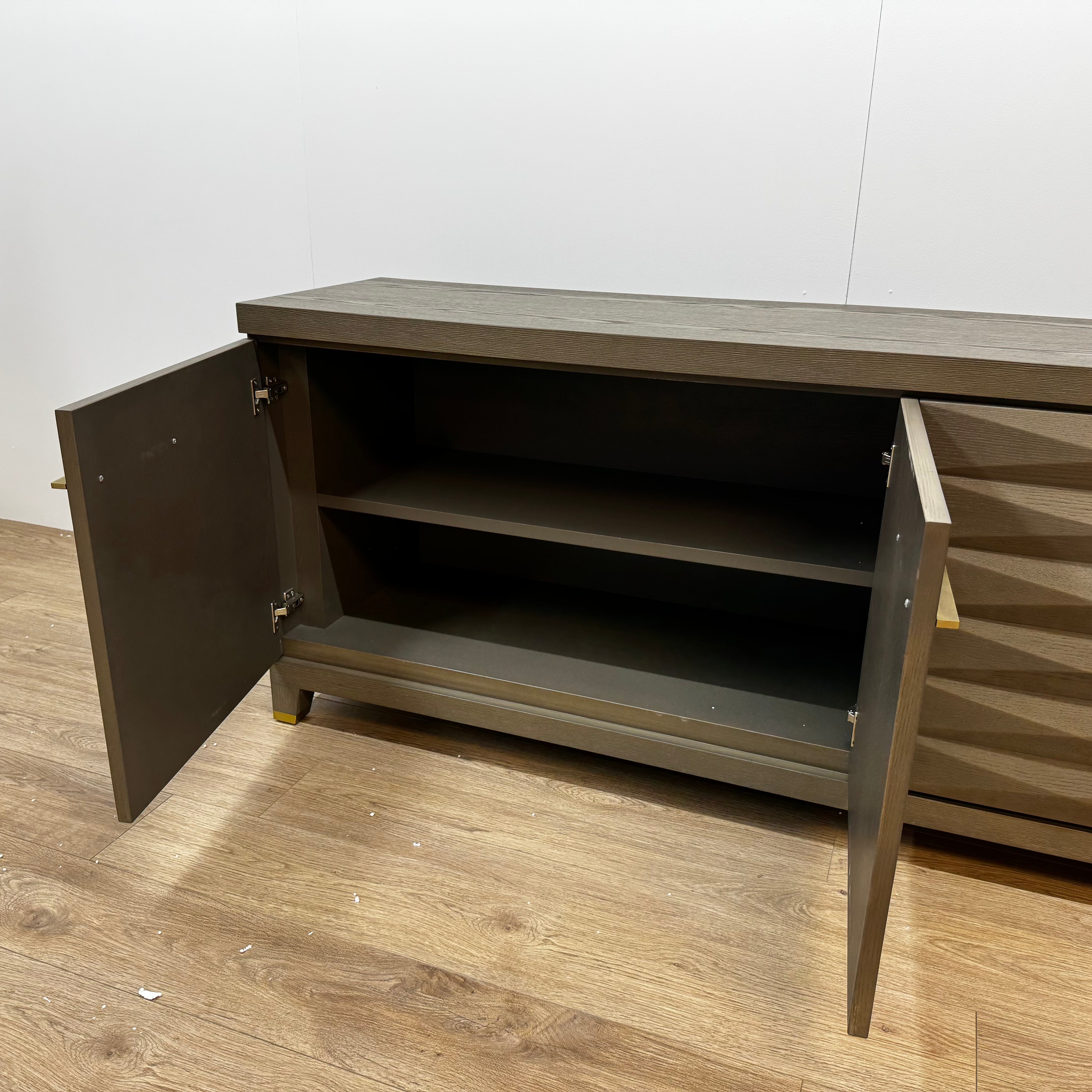 Berkeley Designs Cassis Grey Taupe Oak 4 Door Sideboard - OUTLET