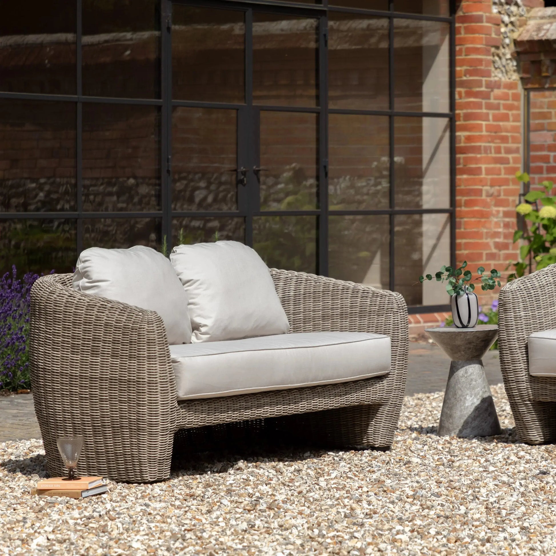 Posano 2 Seater Outdoor Sofa   Nicholas John Interiors