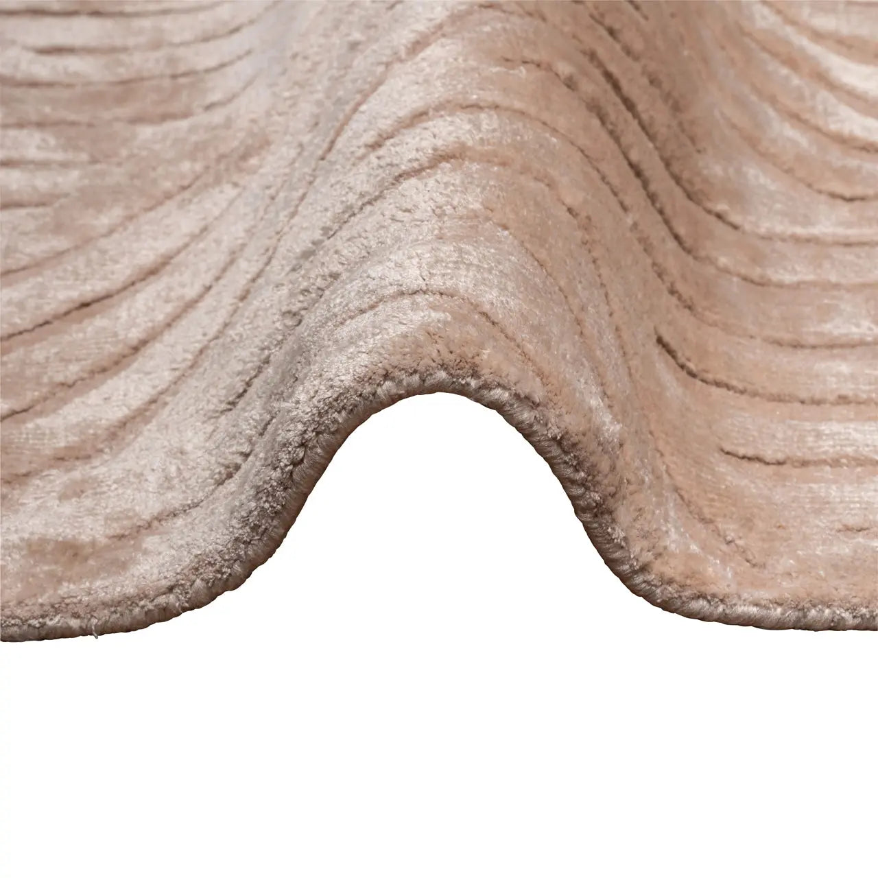 Richmond Interiors Kitty Carpet in Rose 300x400 – Luxurious Rose Pink Area Rug   Nicholas John Interiors