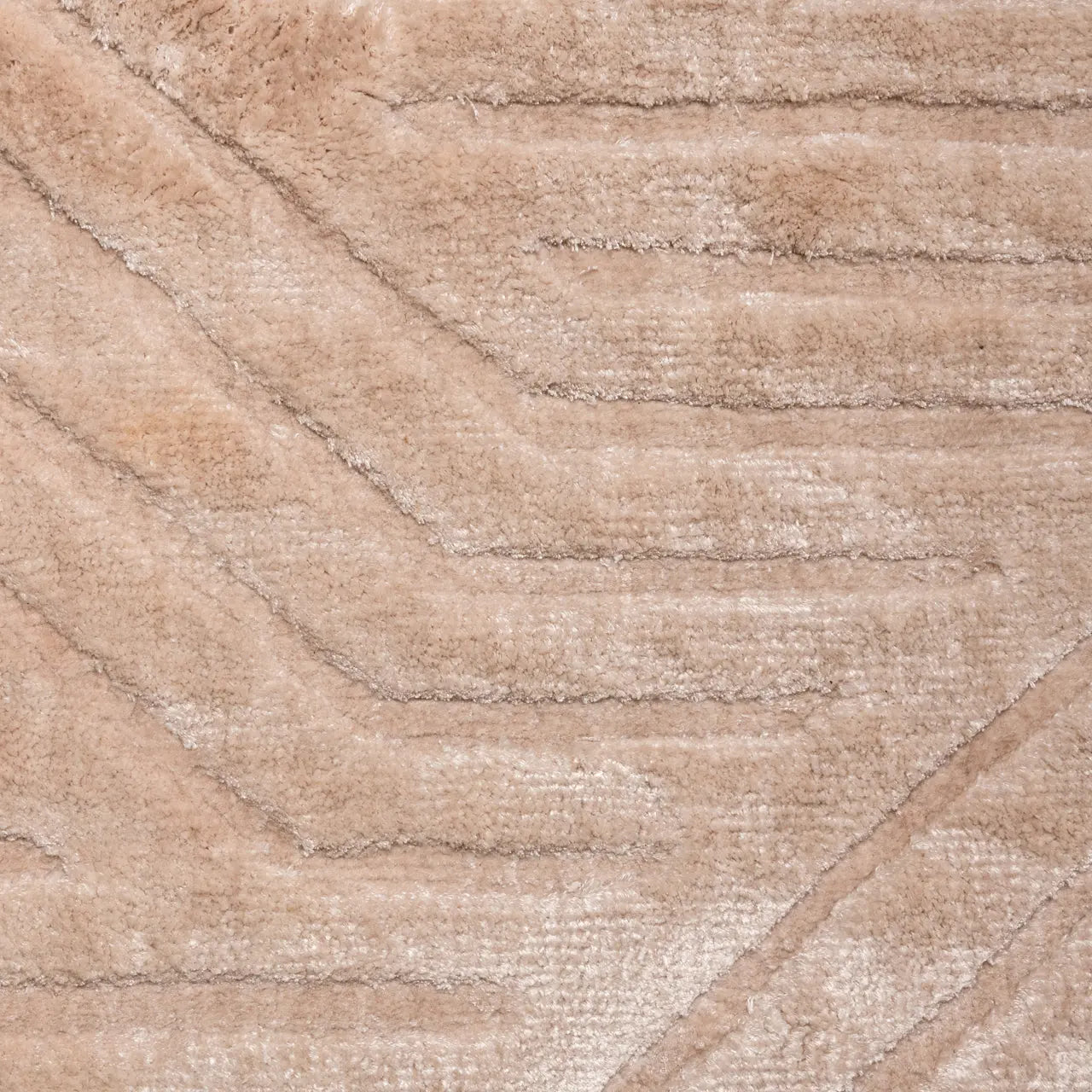 Richmond Interiors Kitty Carpet in Rose 300x400 – Luxurious Rose Pink Area Rug   Nicholas John Interiors