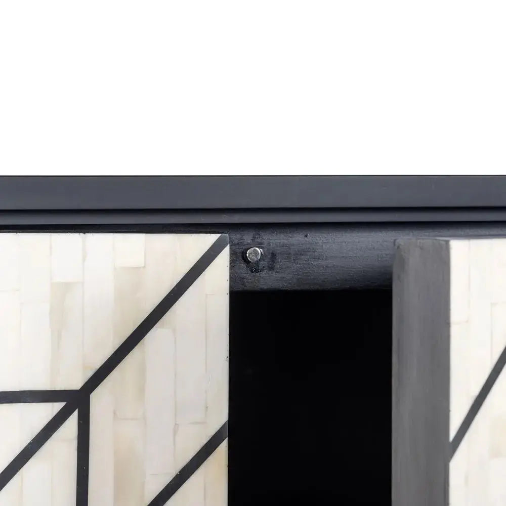 Richmond Interiors Novas 4 Door Sideboard OUTLET   Nicholas John Interiors