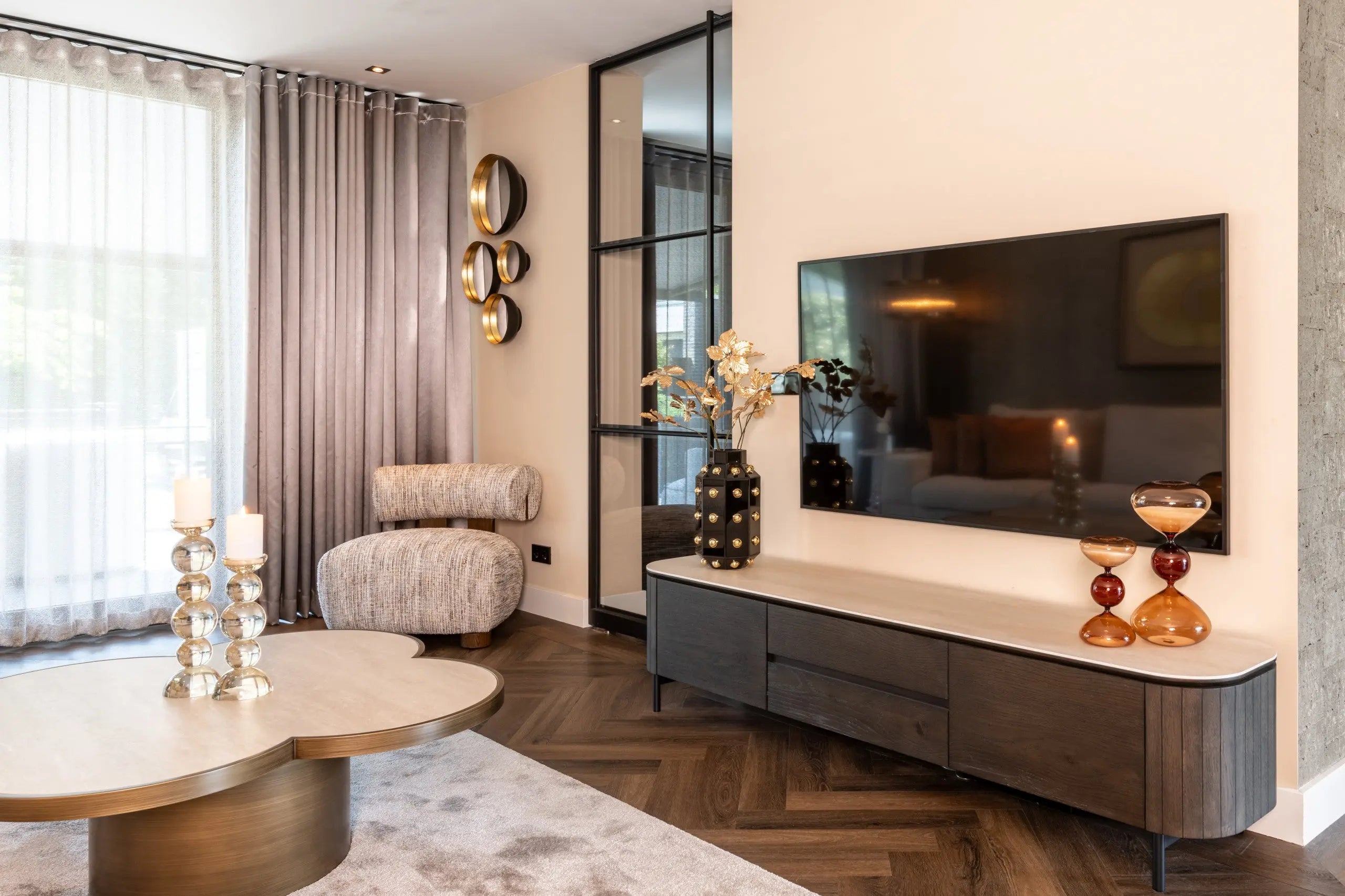 Richmond Interiors Ritz 2 Doors 1 Drawer TV Cabinet in Brown   Nicholas John Interiors