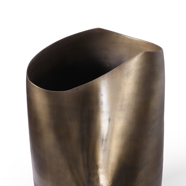 Tommy Franks Tromba I Ceramic Pot   Nicholas John Interiors