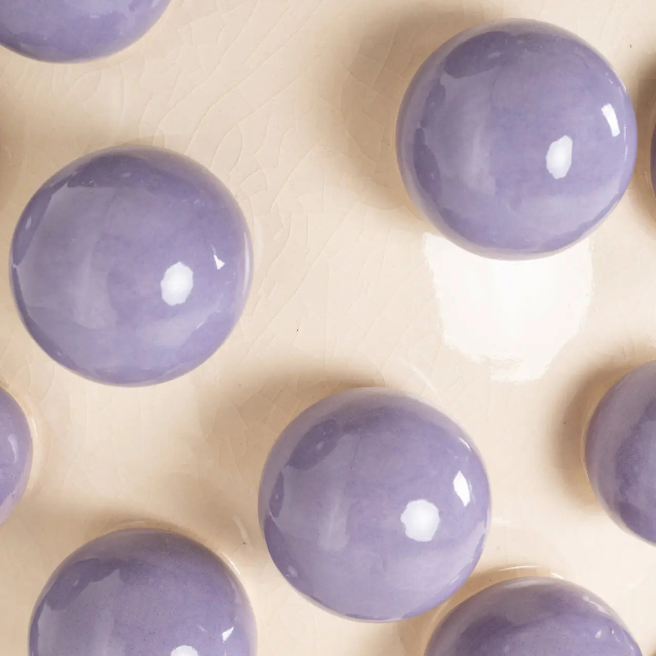 Vase Dotty cream   Nicholas John Interiors