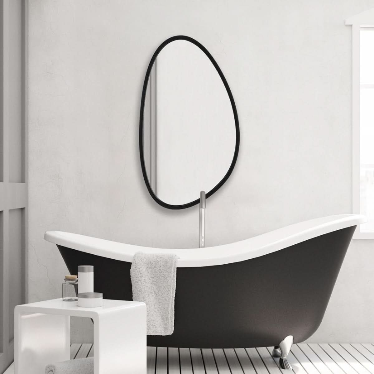 Keiichi Moderne Mirror in Black   Nicholas John Interiors