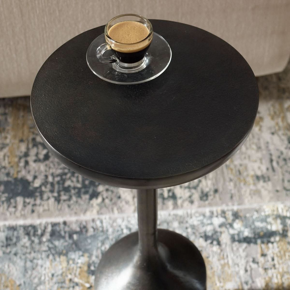 Keiichi Oakley Side Table   Nicholas John Interiors