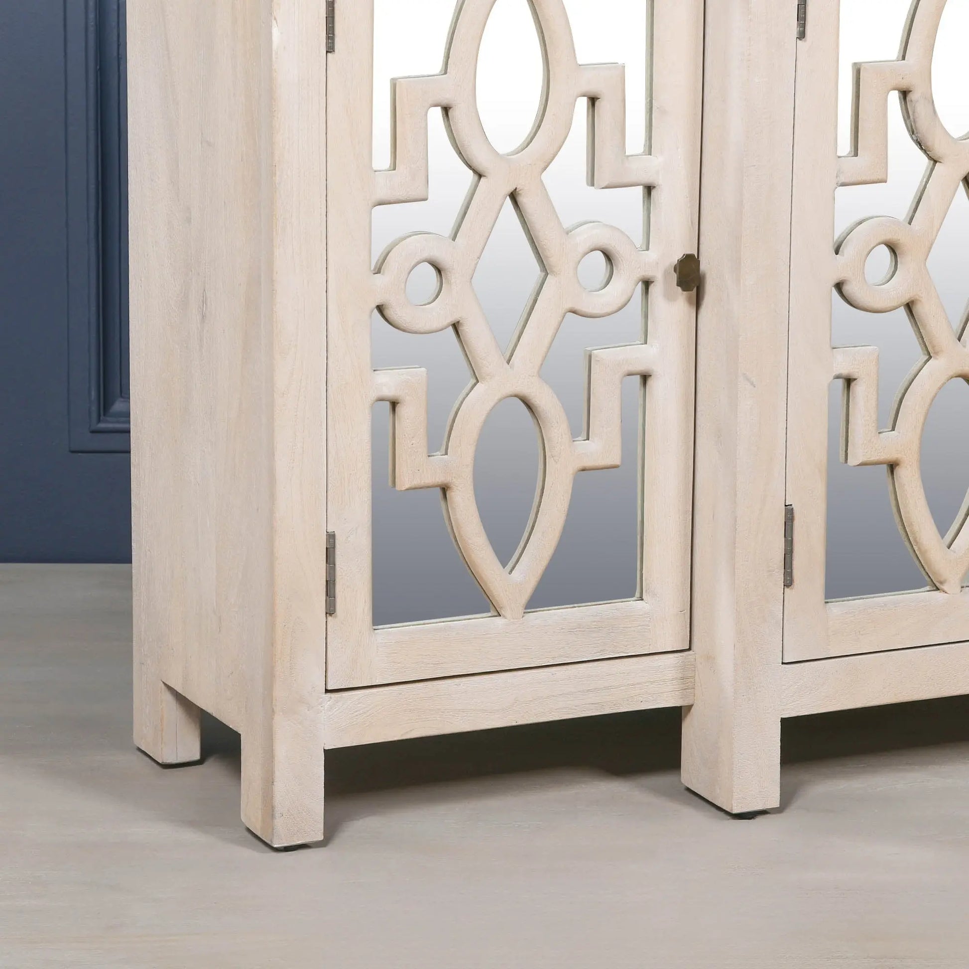 Wooden 4 Door Mirrored Breakfront Sideboard with Brass Handles   Nicholas John Interiors