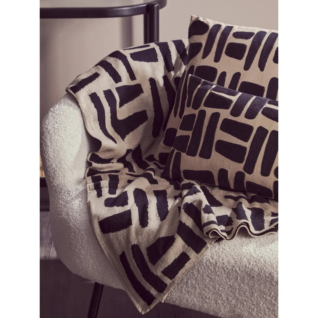 Yarmin Two Seat Sofa With Black Finish Legs   Nicholas John Interiors