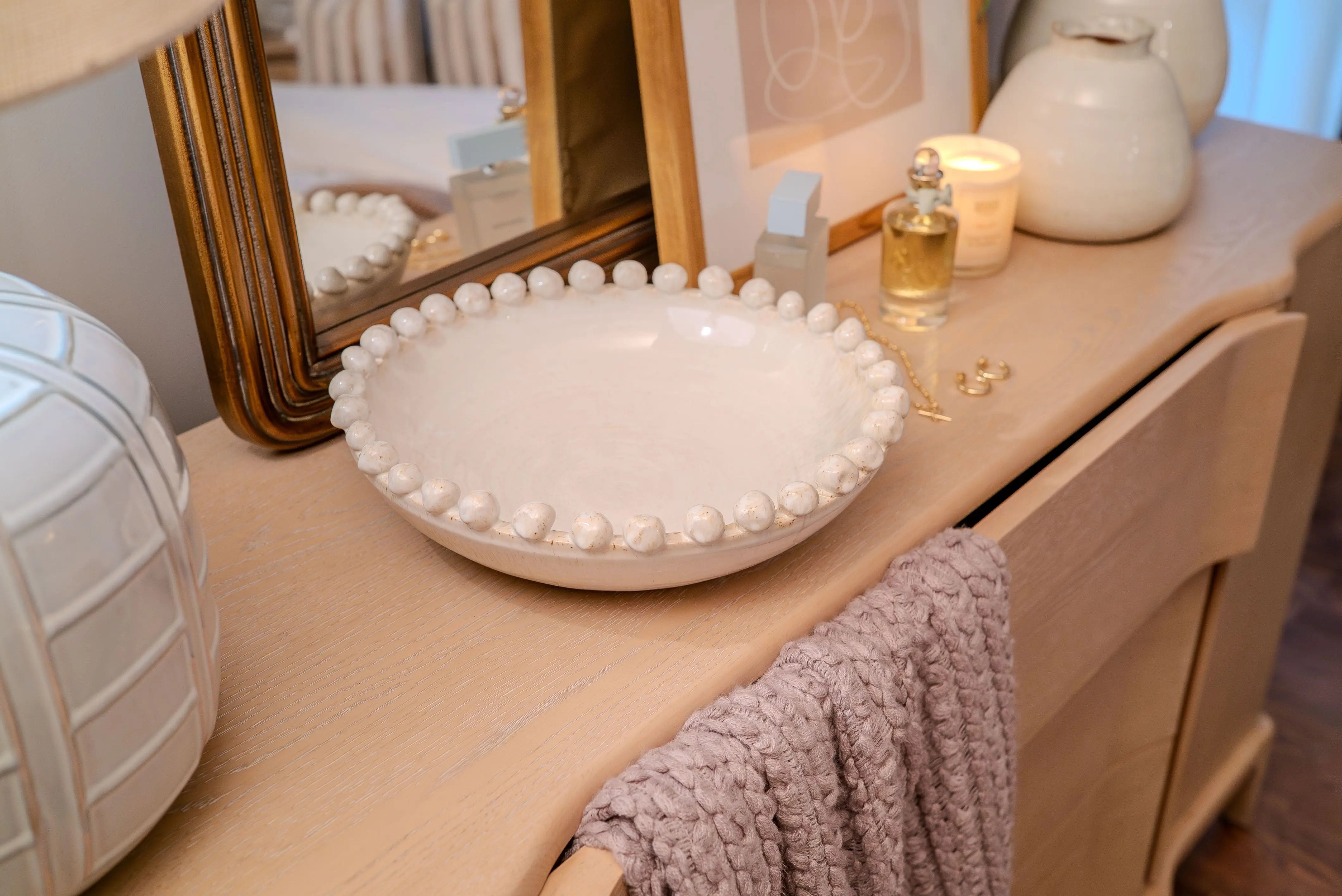 Zade bowl   Nicholas John Interiors