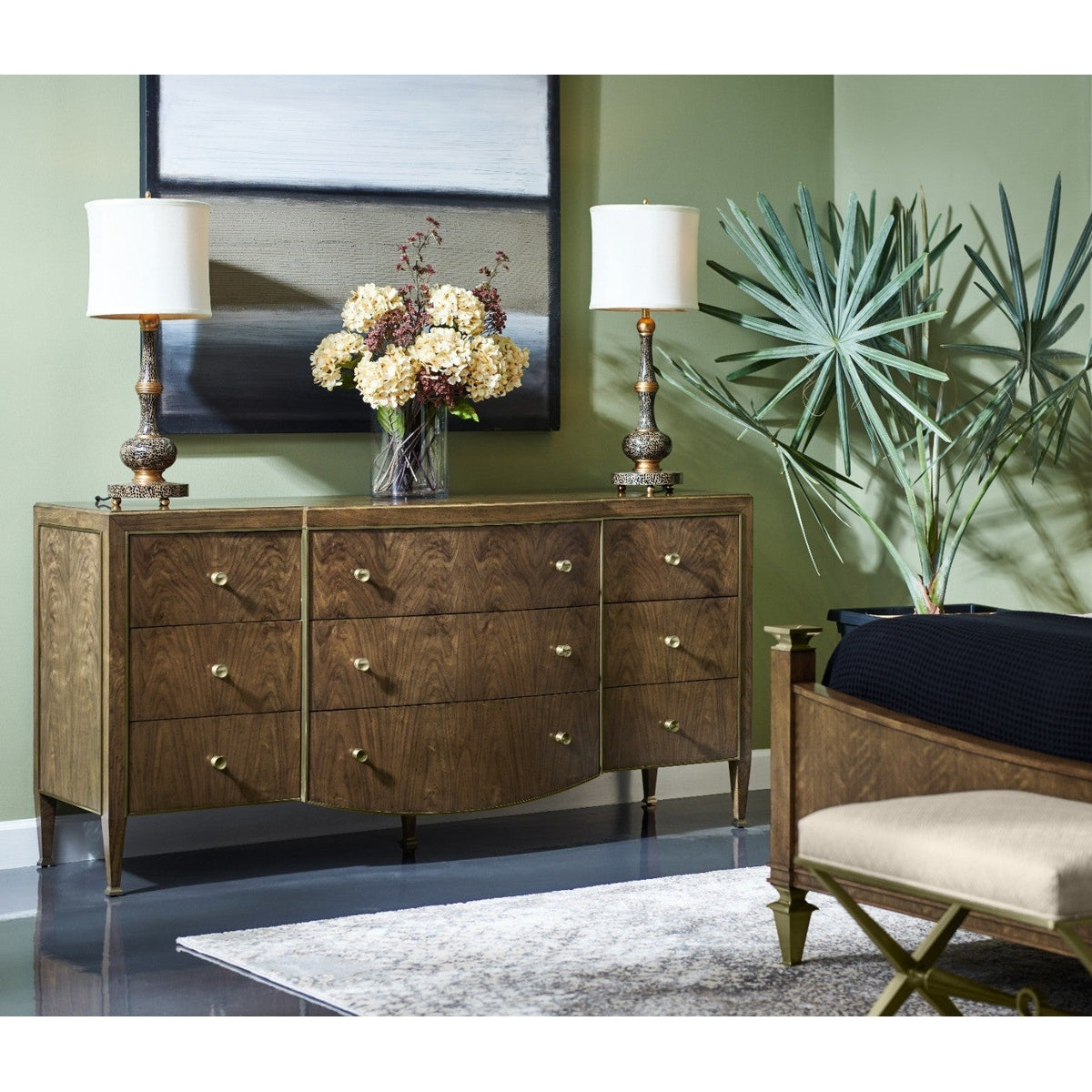 Jonathan Charles Barcelona Dresser