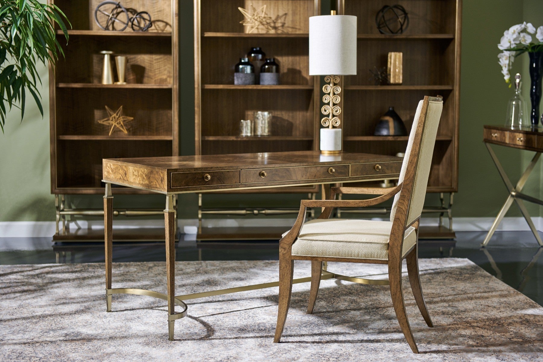 Jonathan Charles Barcelona Desk